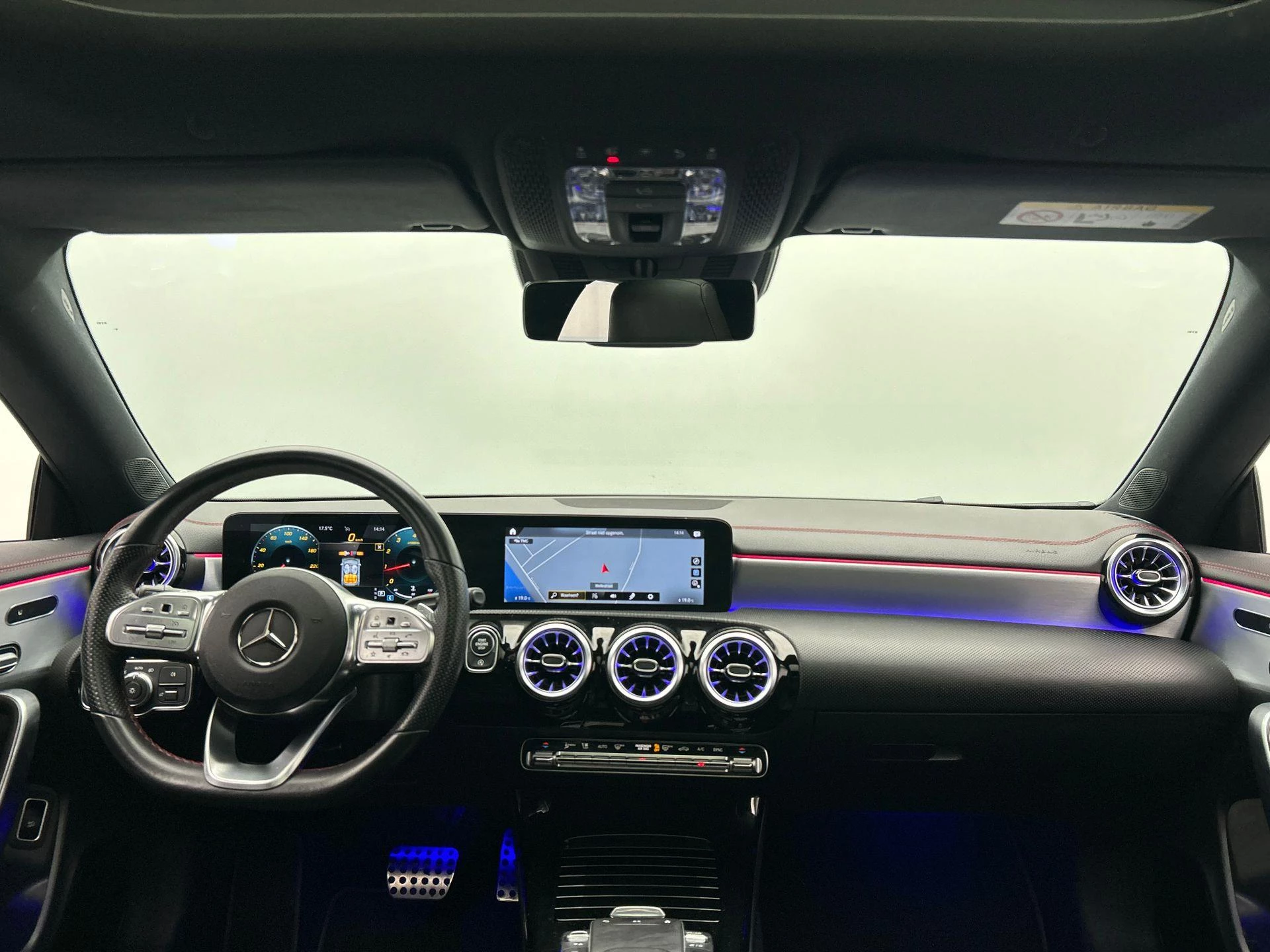 Hoofdafbeelding Mercedes-Benz CLA