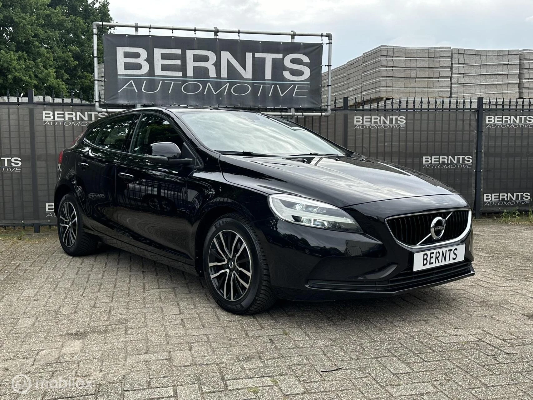 Hoofdafbeelding Volvo V40