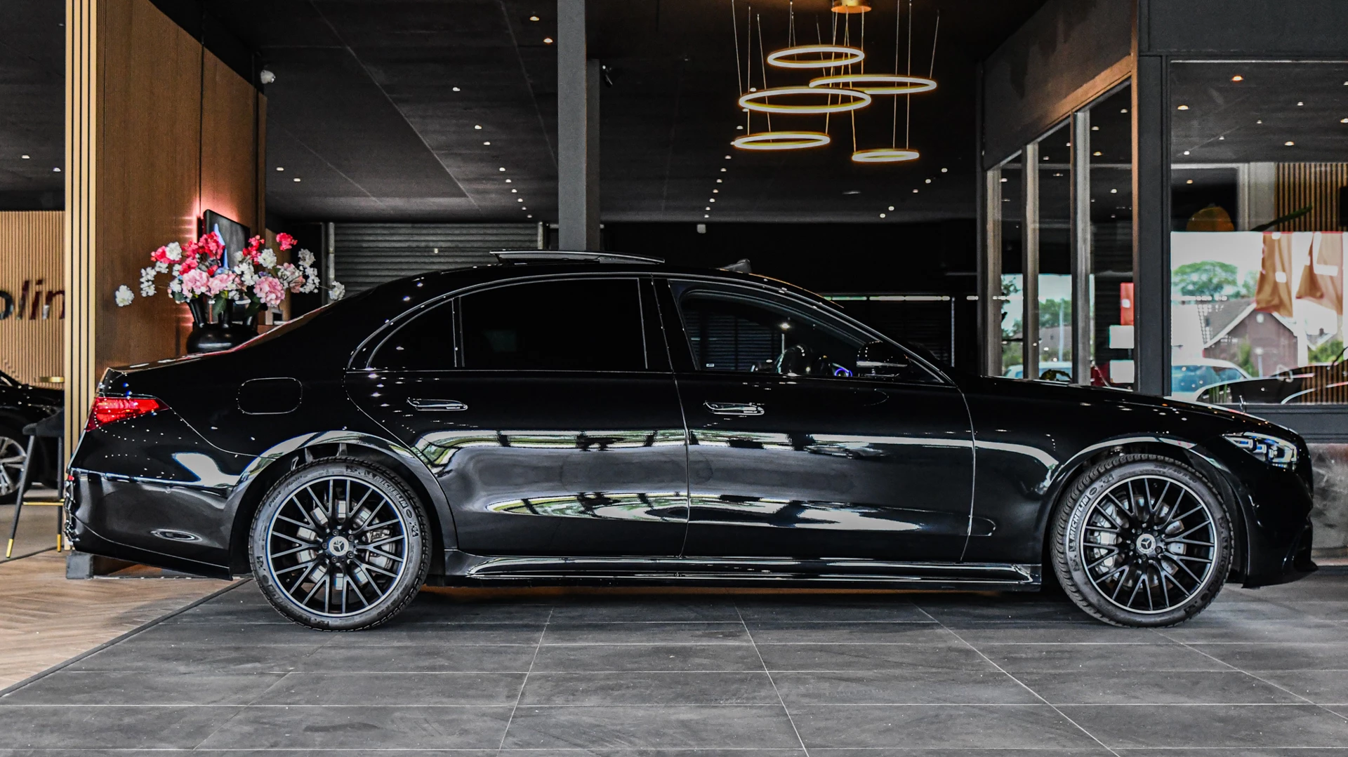Hoofdafbeelding Mercedes-Benz S-Klasse