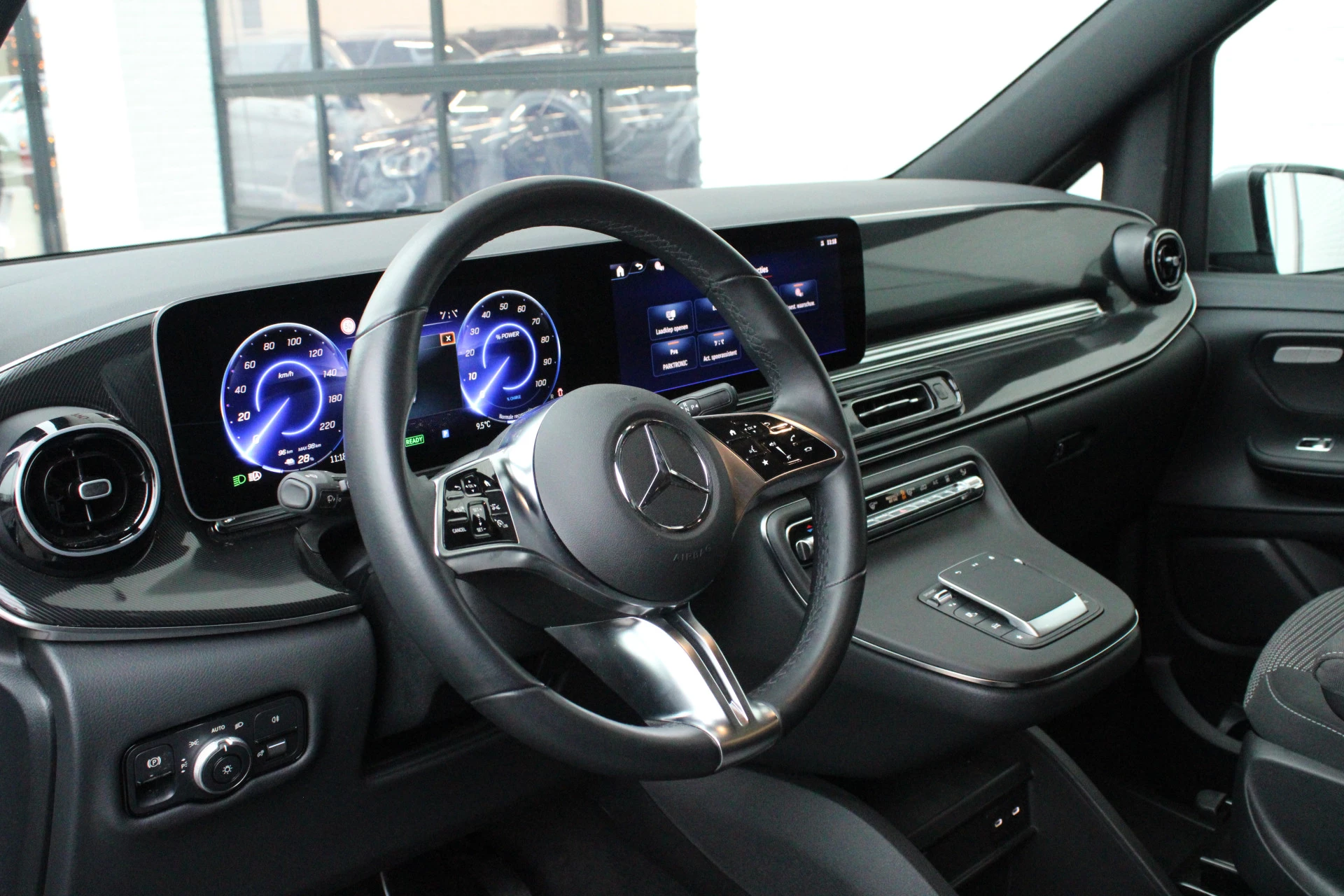 Hoofdafbeelding Mercedes-Benz EQV