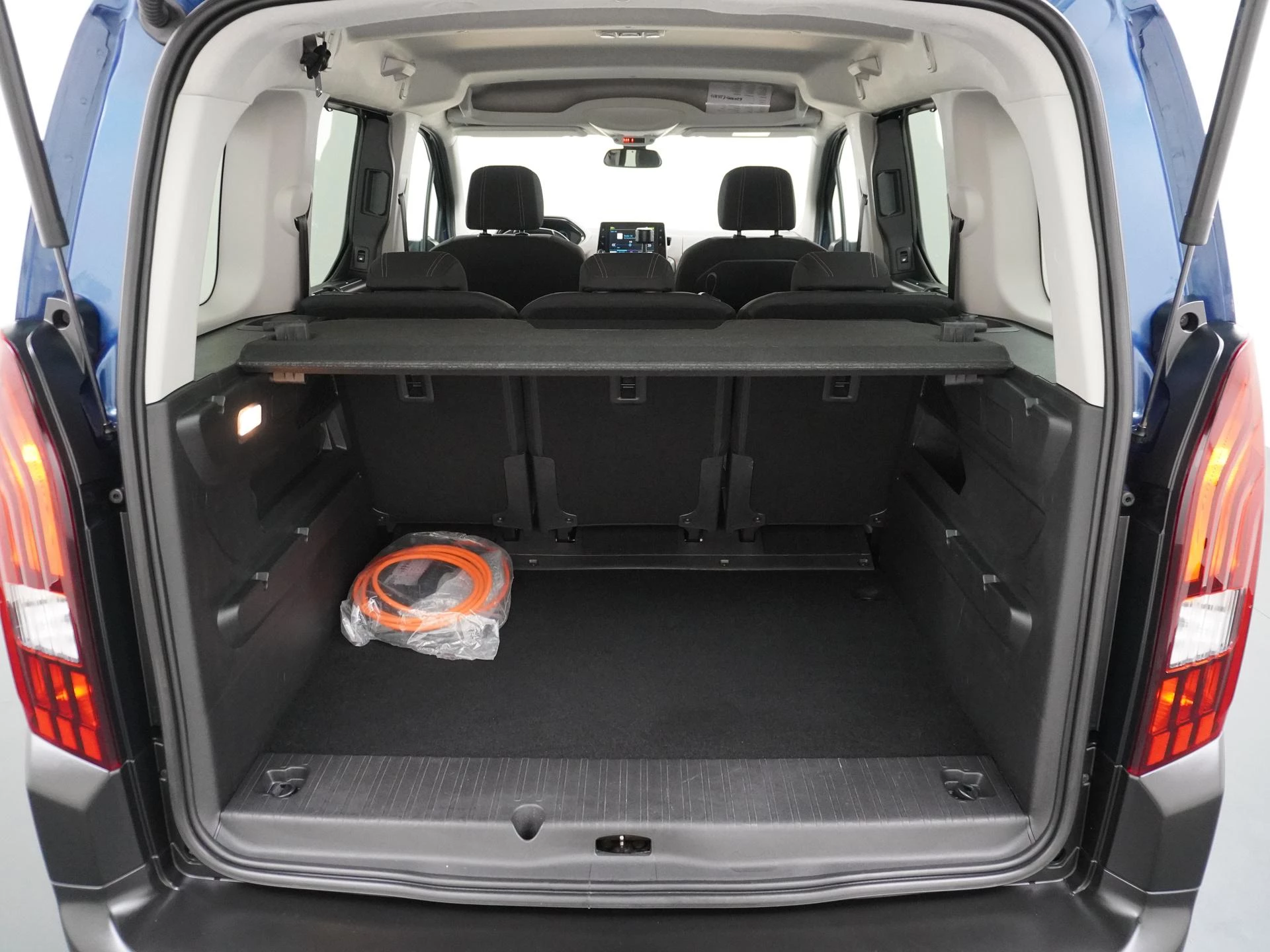 Hoofdafbeelding Peugeot e-Rifter