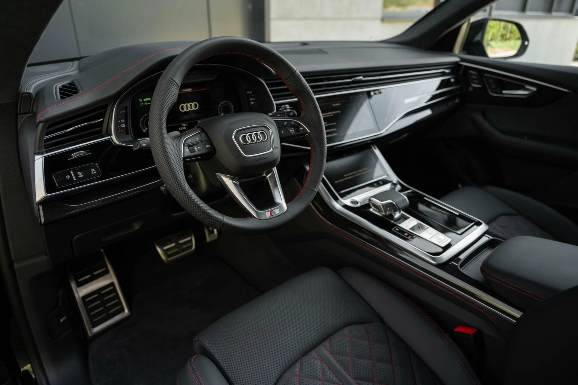 Hoofdafbeelding Audi Q8