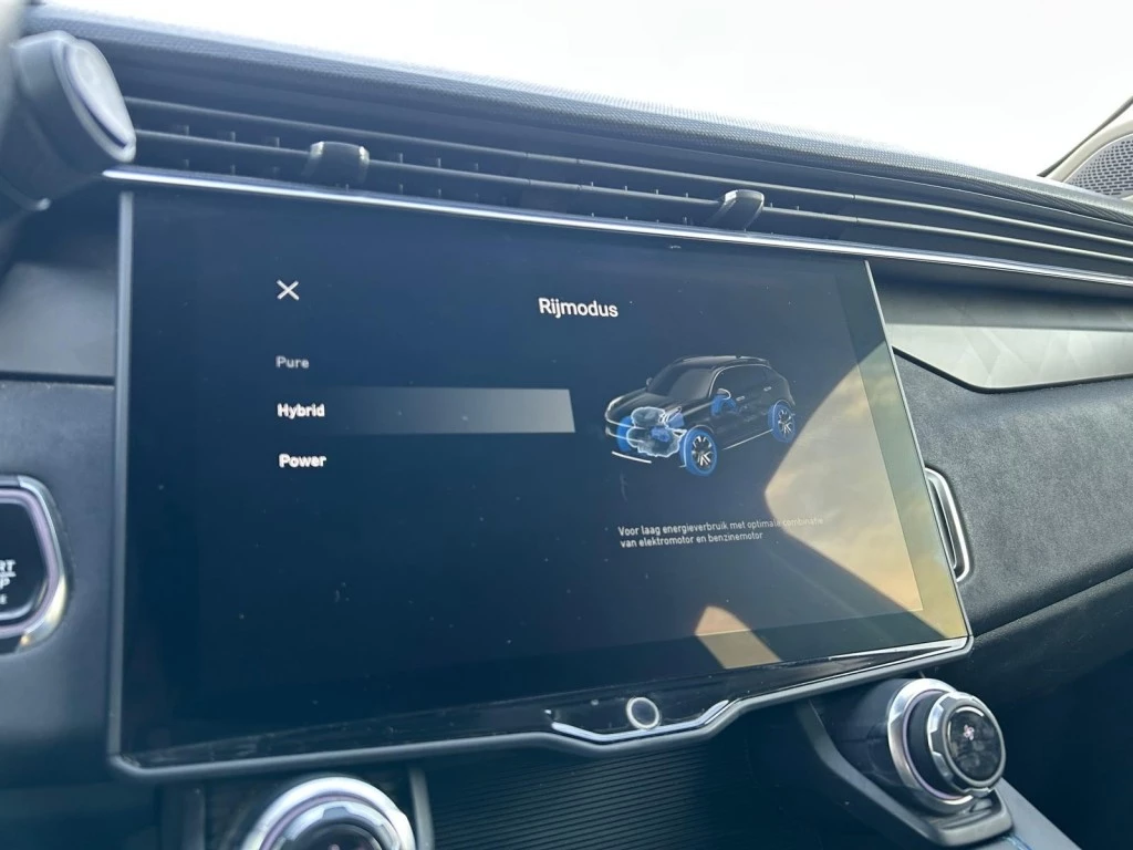 Hoofdafbeelding Lynk & Co 01