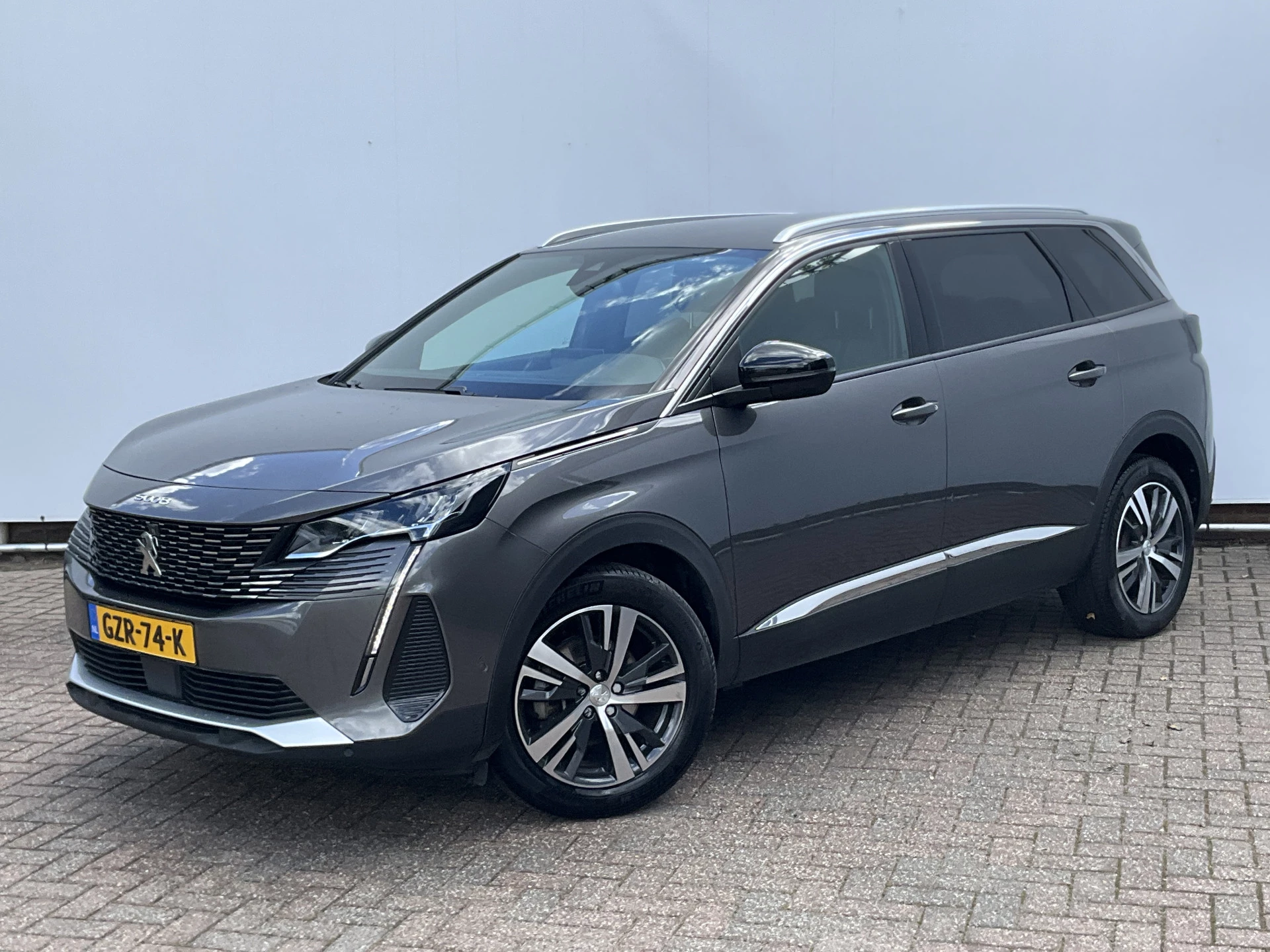 Hoofdafbeelding Peugeot 5008