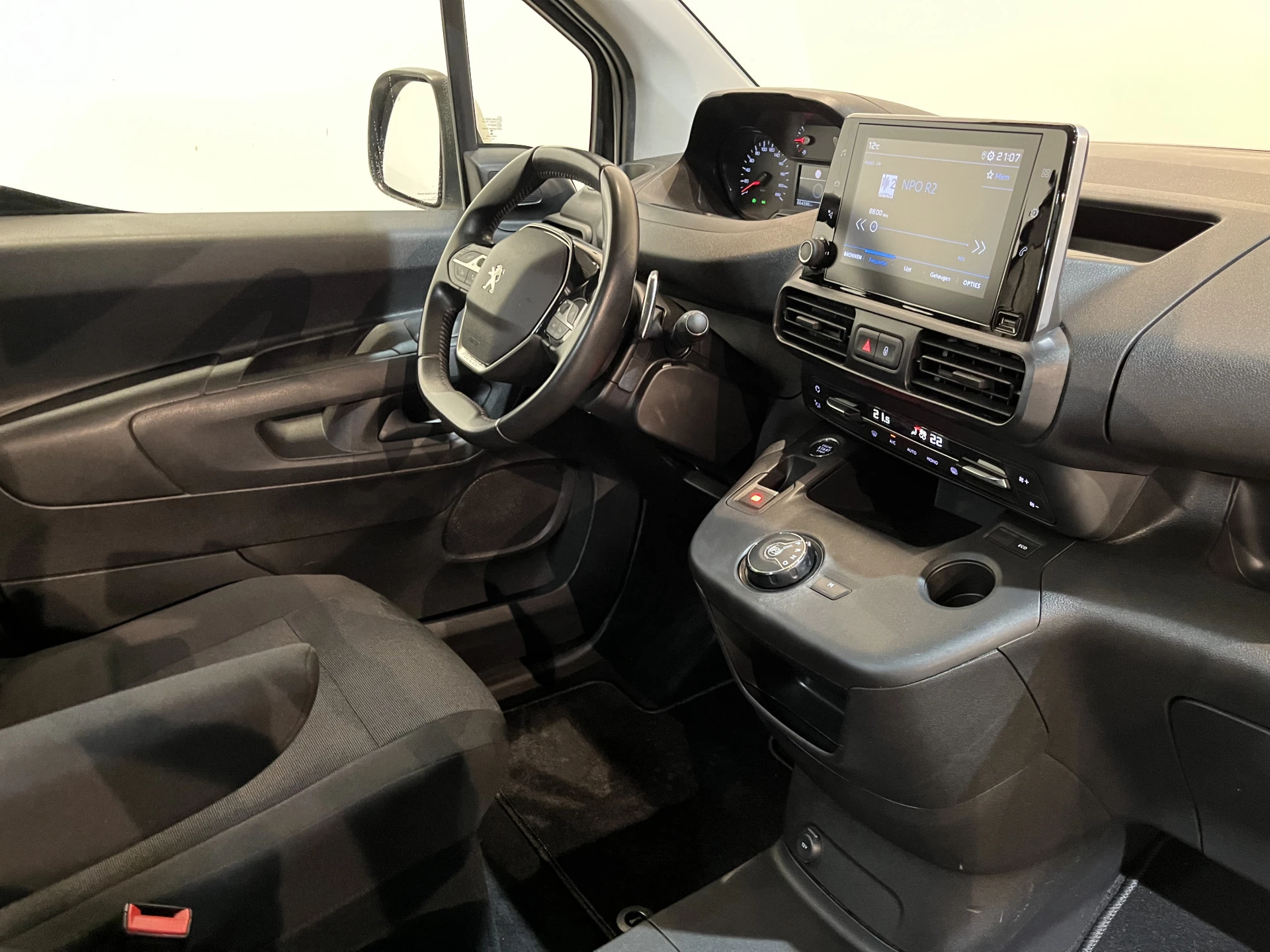 Hoofdafbeelding Peugeot Partner