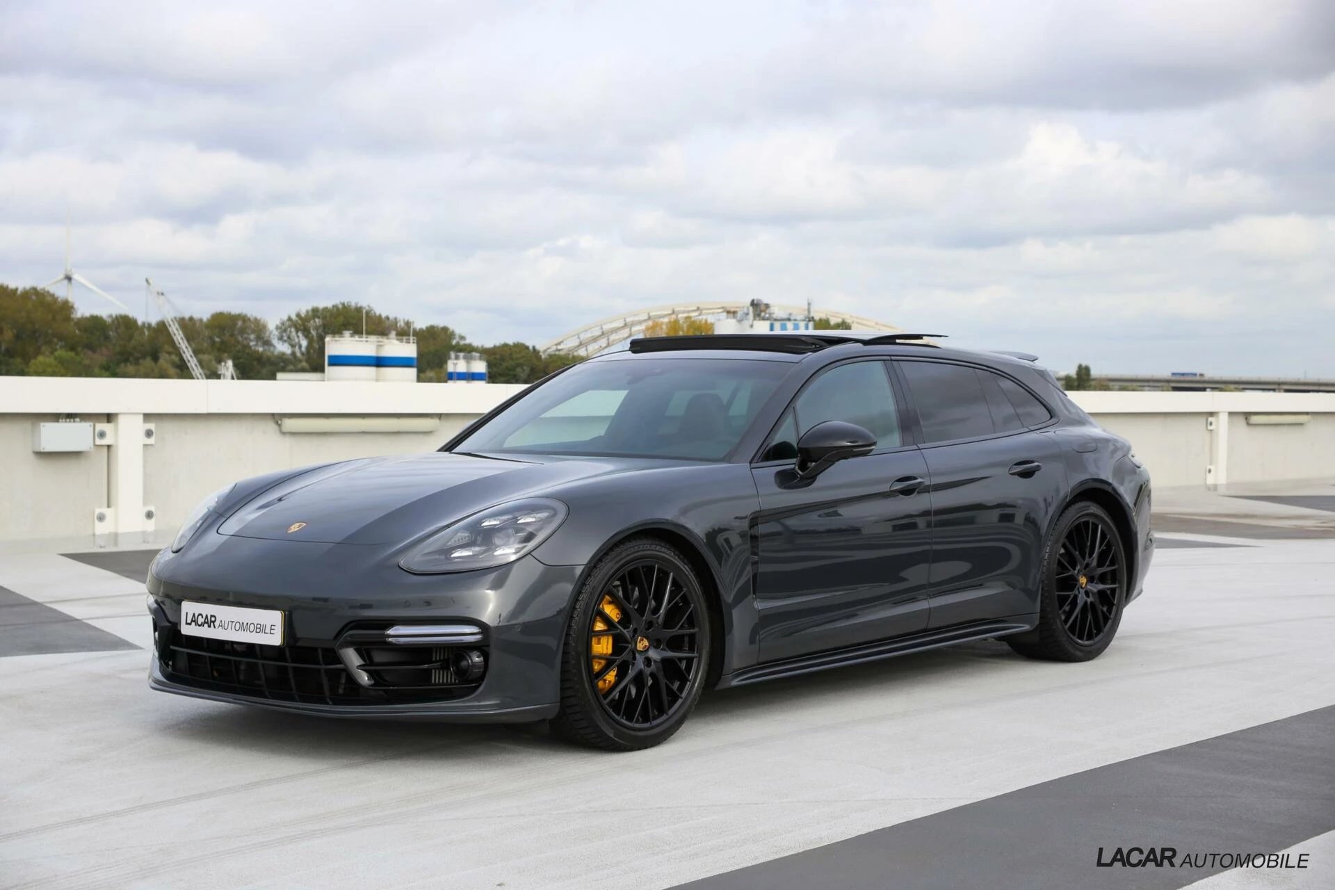 Hoofdafbeelding Porsche Panamera