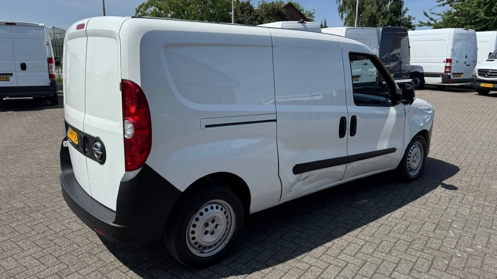 Hoofdafbeelding Opel Combo