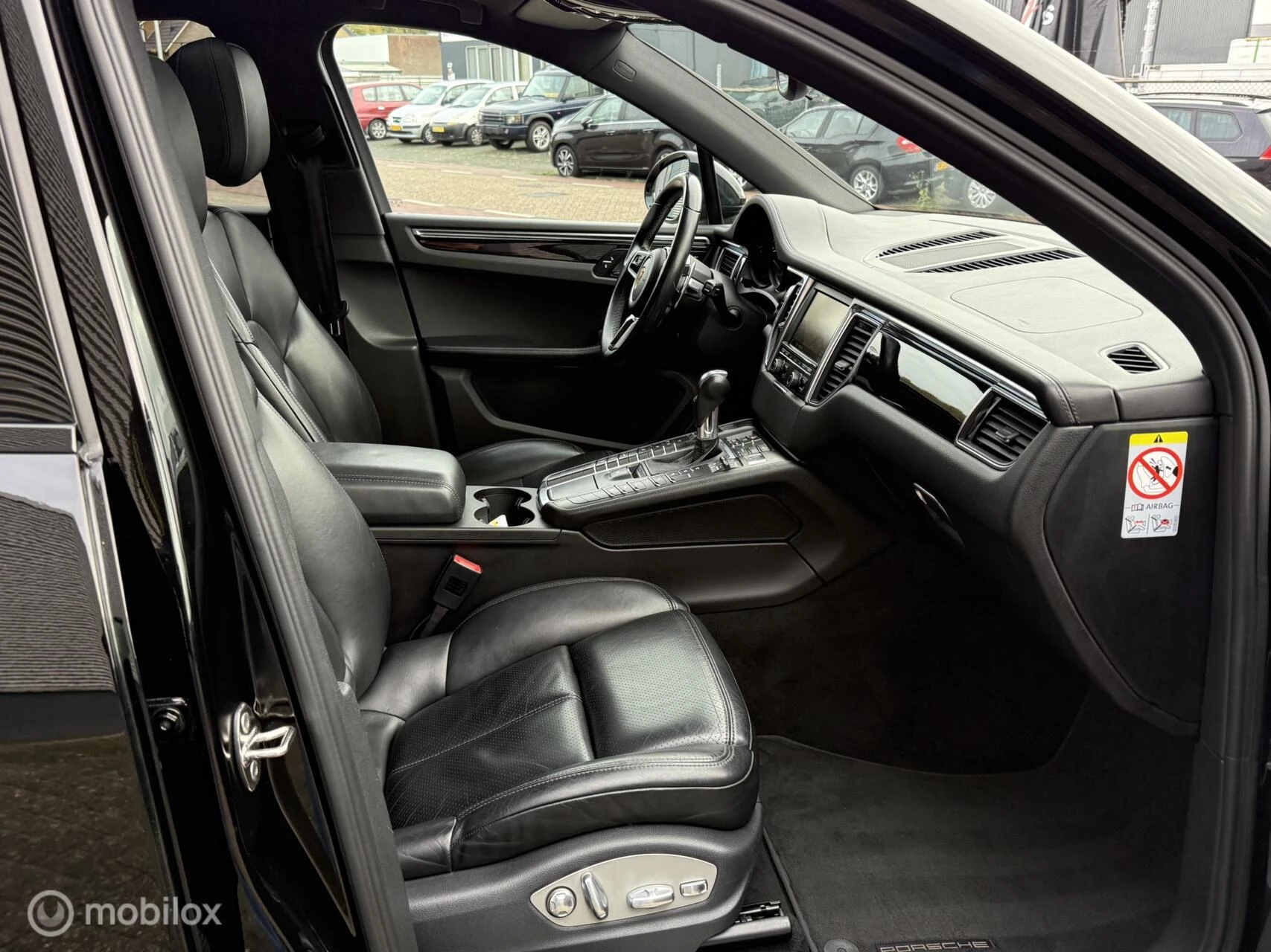 Hoofdafbeelding Porsche Macan