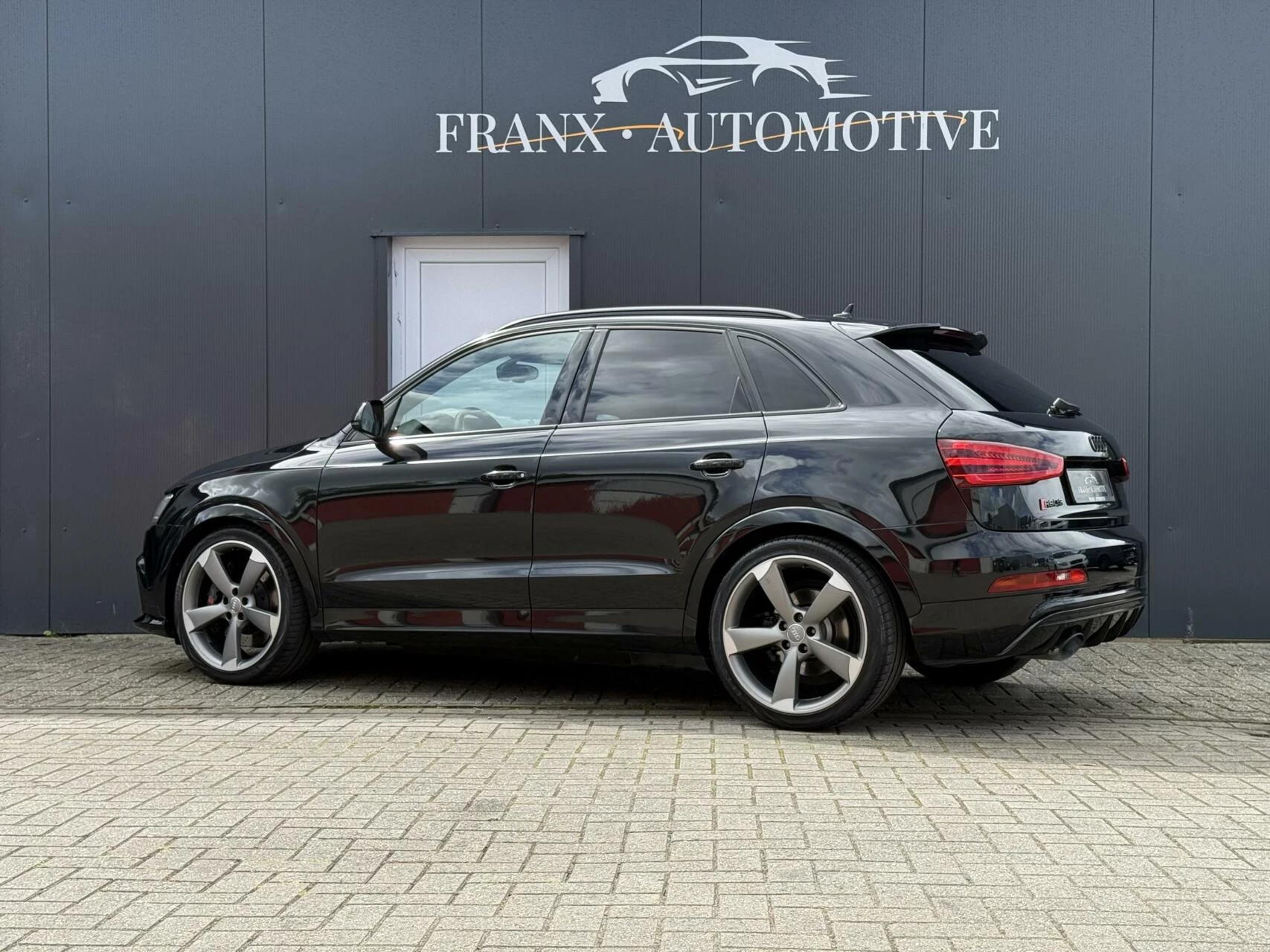Hoofdafbeelding Audi RSQ3