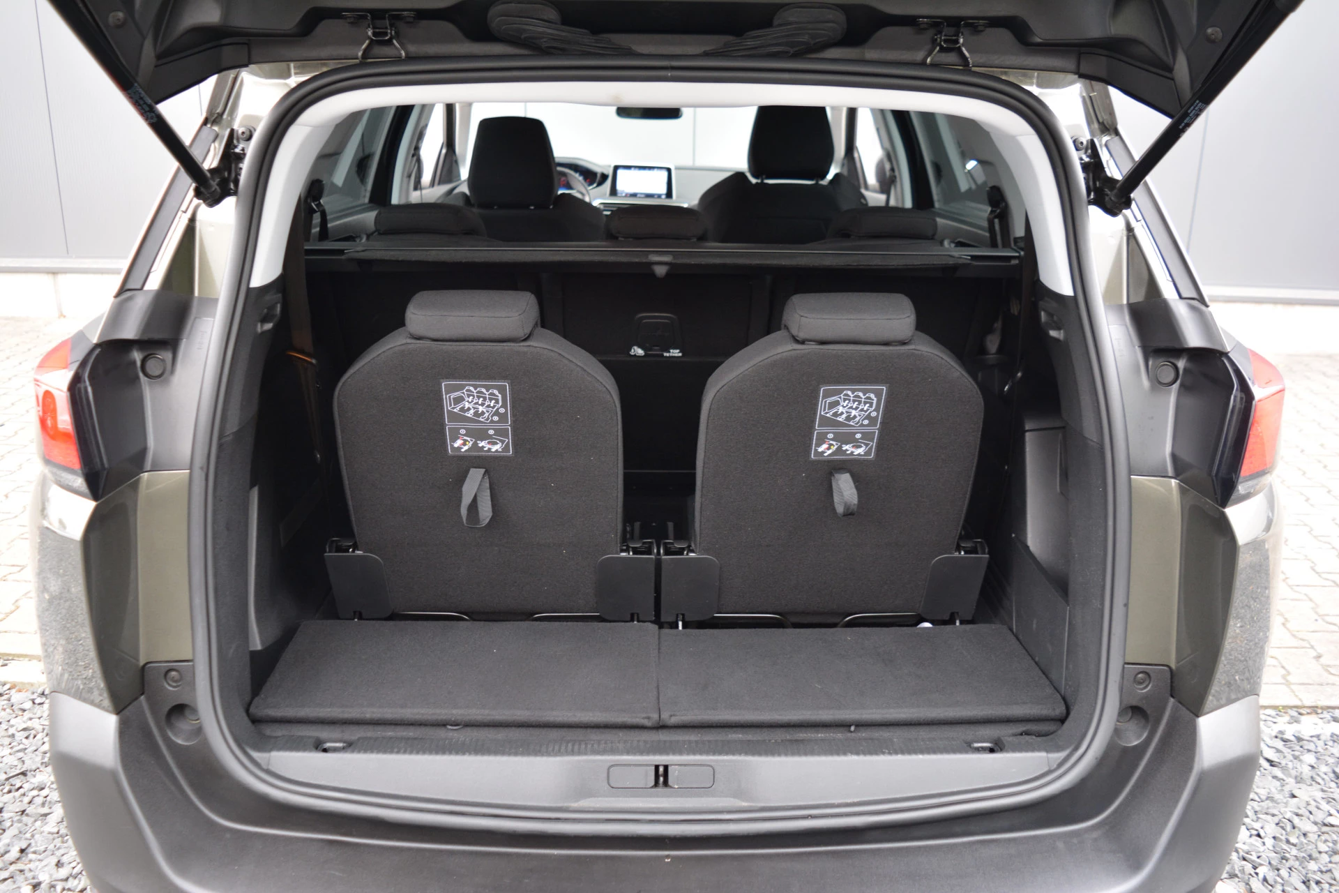 Hoofdafbeelding Peugeot 5008