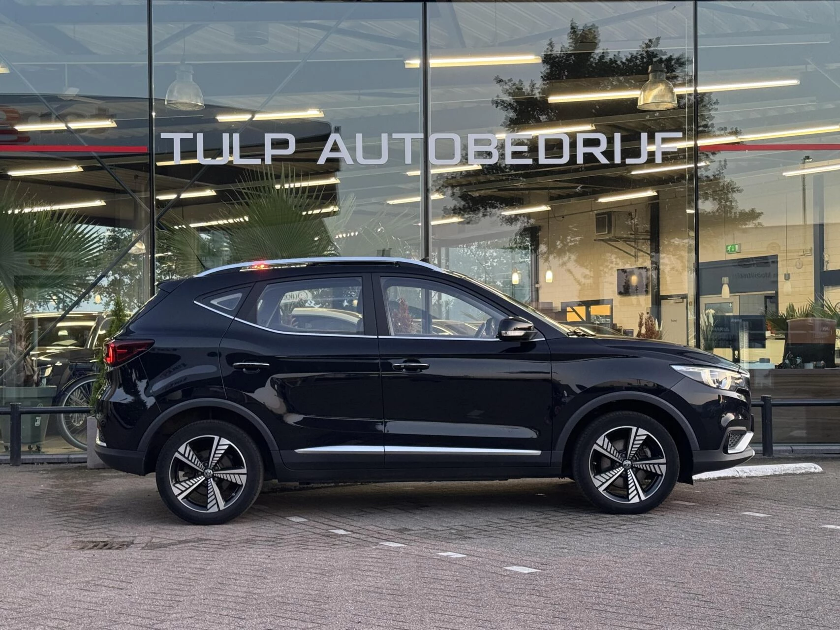 Hoofdafbeelding MG ZS EV