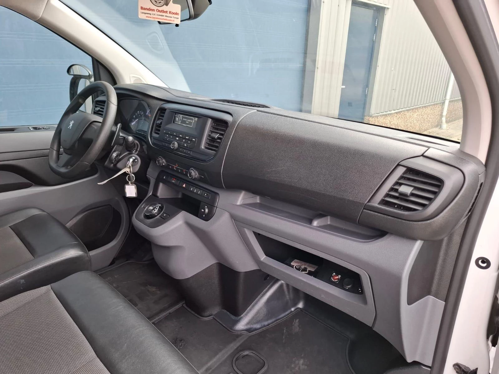 Hoofdafbeelding Peugeot Expert