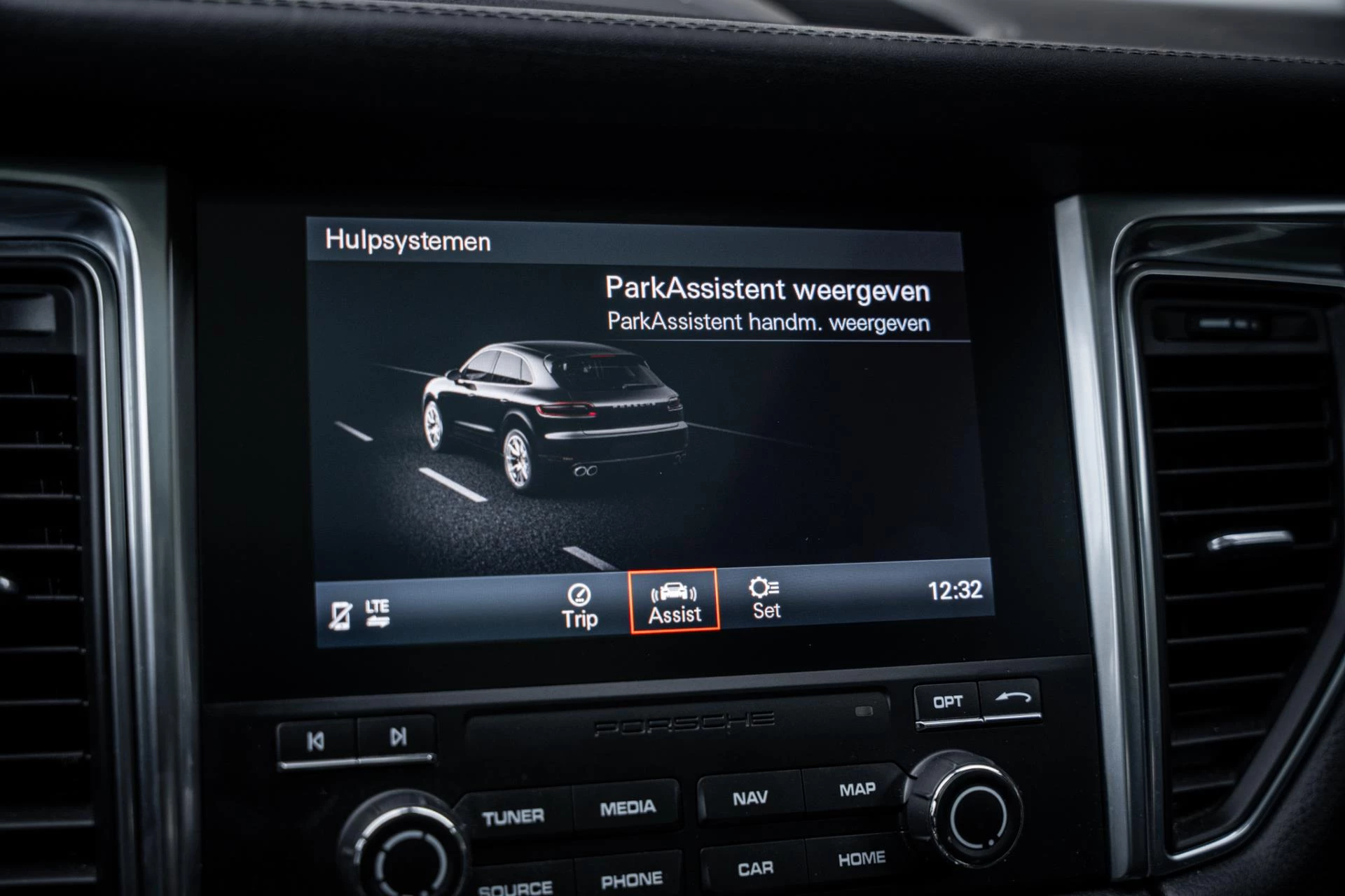 Hoofdafbeelding Porsche Macan