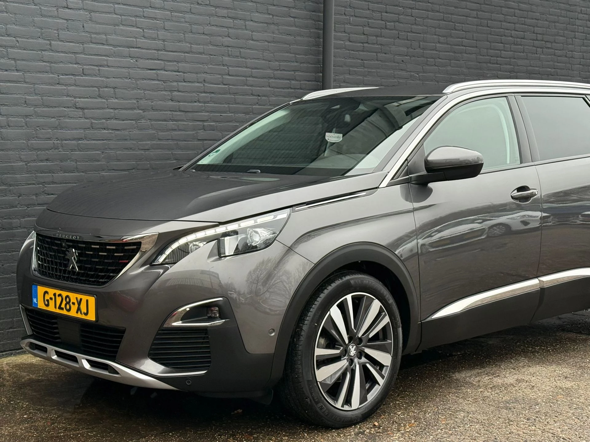 Hoofdafbeelding Peugeot 5008