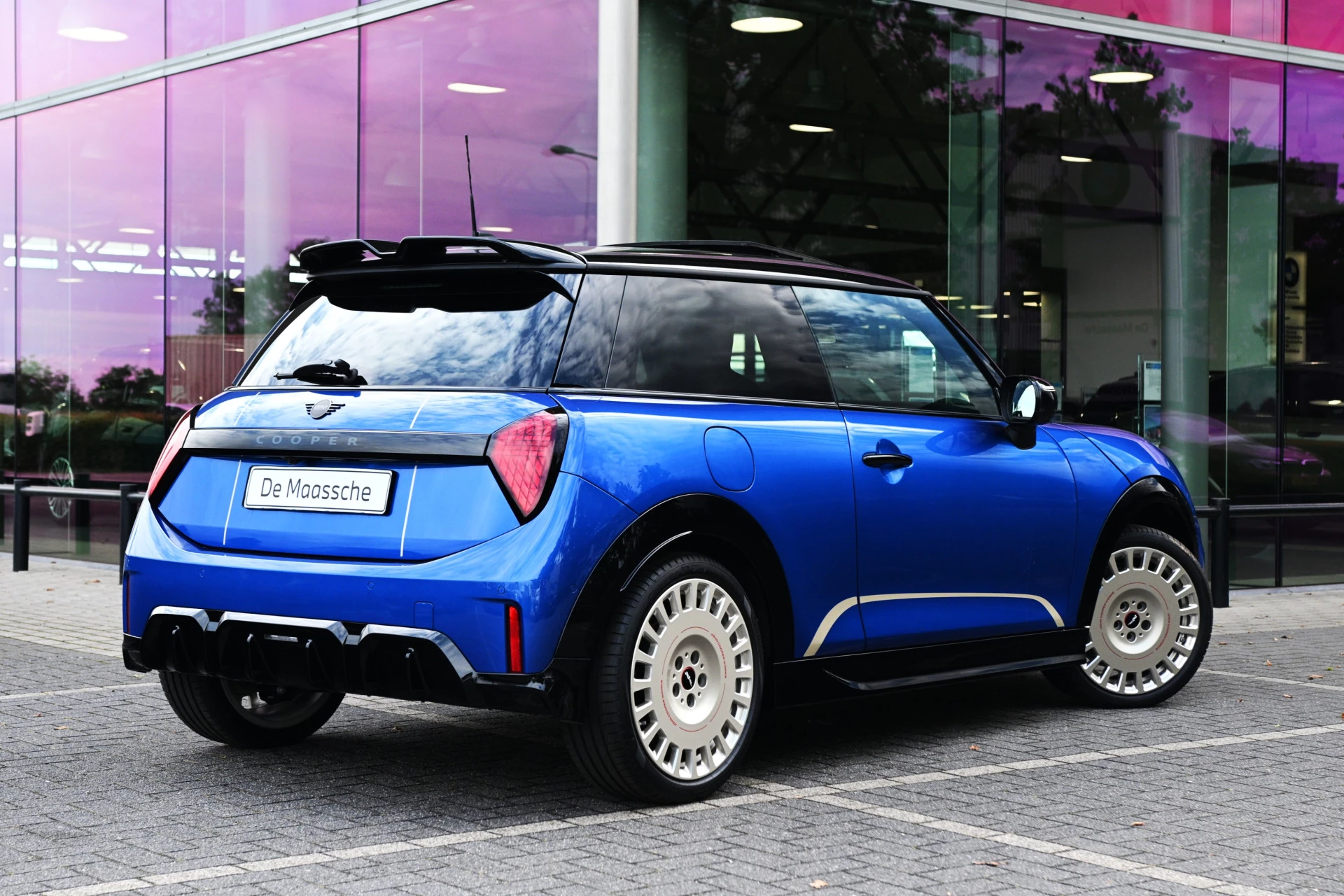 Hoofdafbeelding MINI 3-deurs