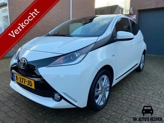 Toyota Aygo 1.0 VVT-i x-play /Camera/5drs/I.Z.G.S.T