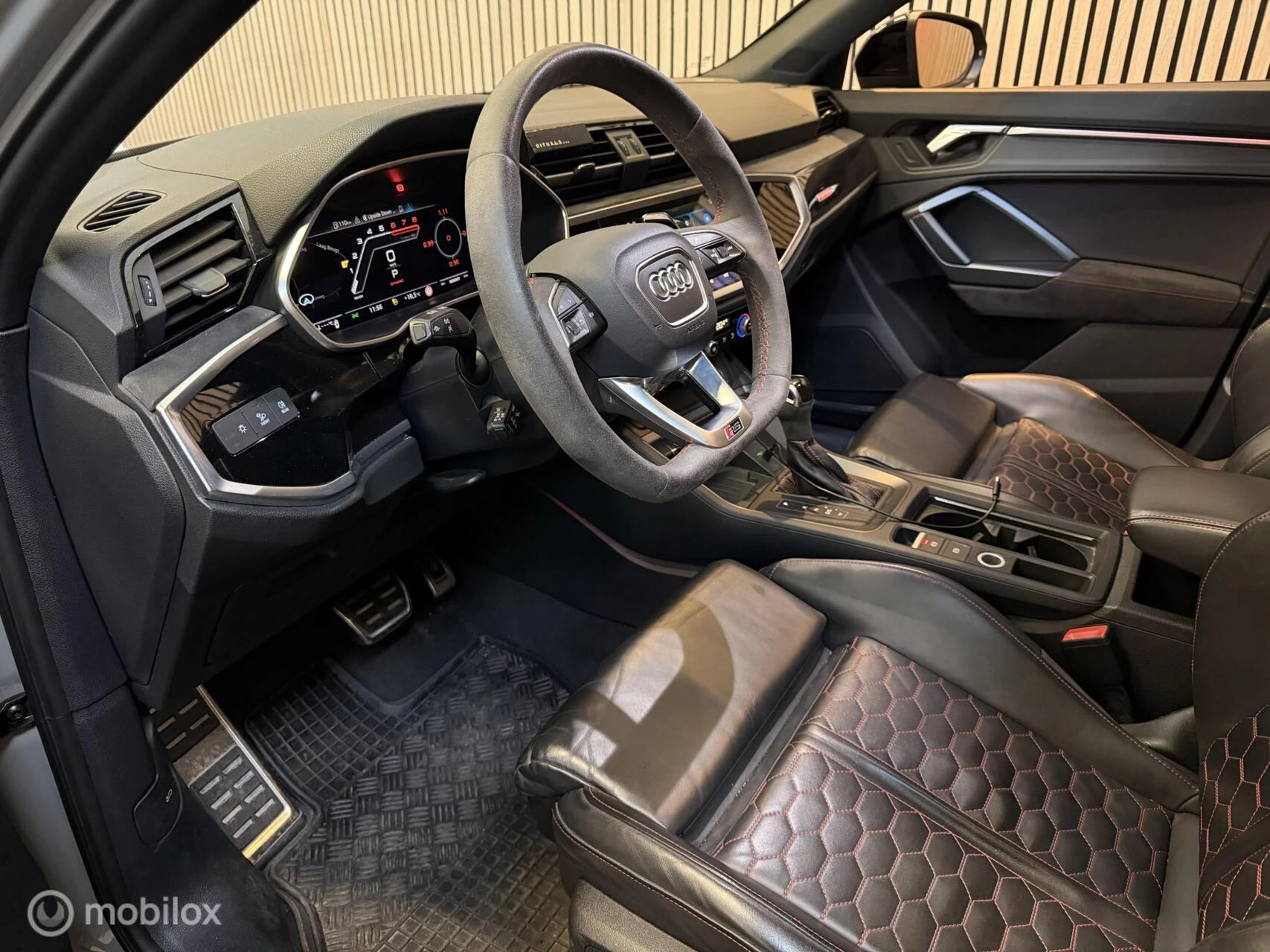 Hoofdafbeelding Audi RSQ3