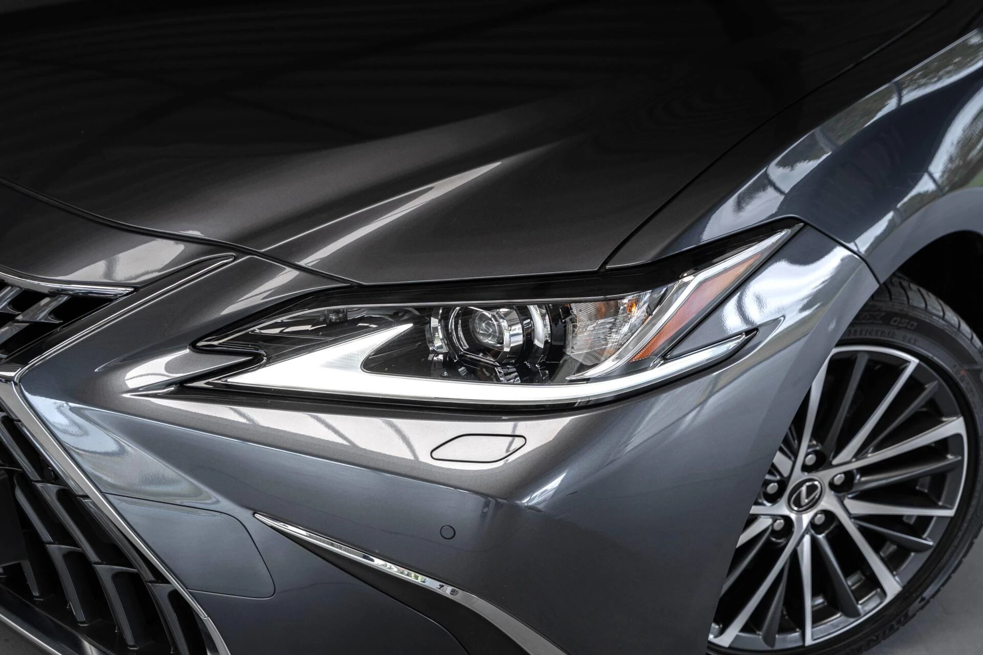 Hoofdafbeelding Lexus ES
