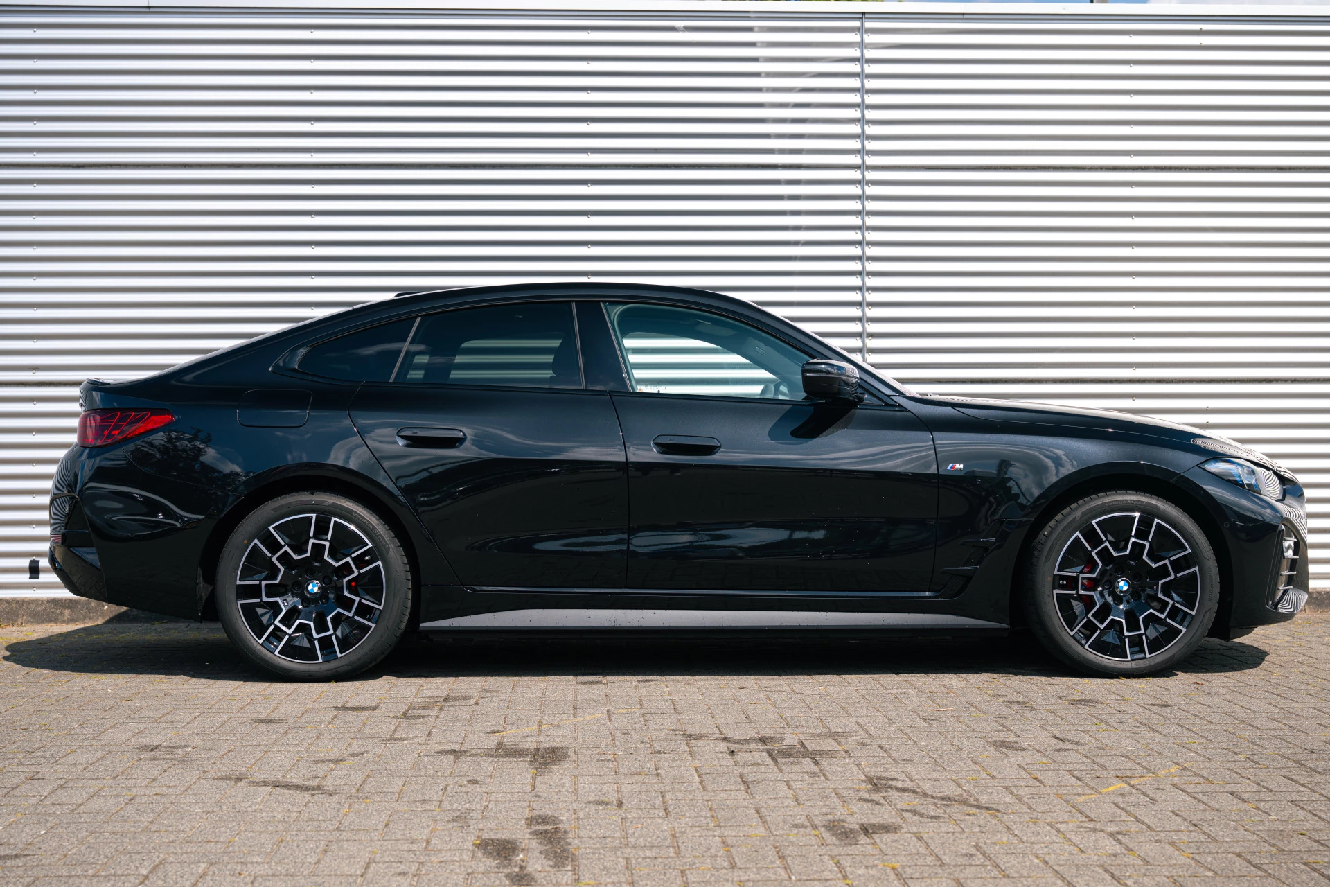 Hoofdafbeelding BMW i4