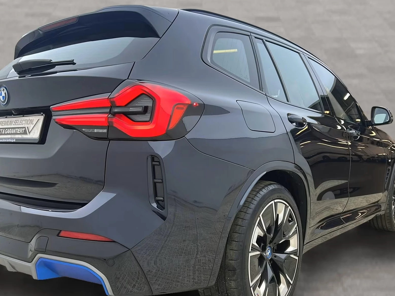 Hoofdafbeelding BMW iX3