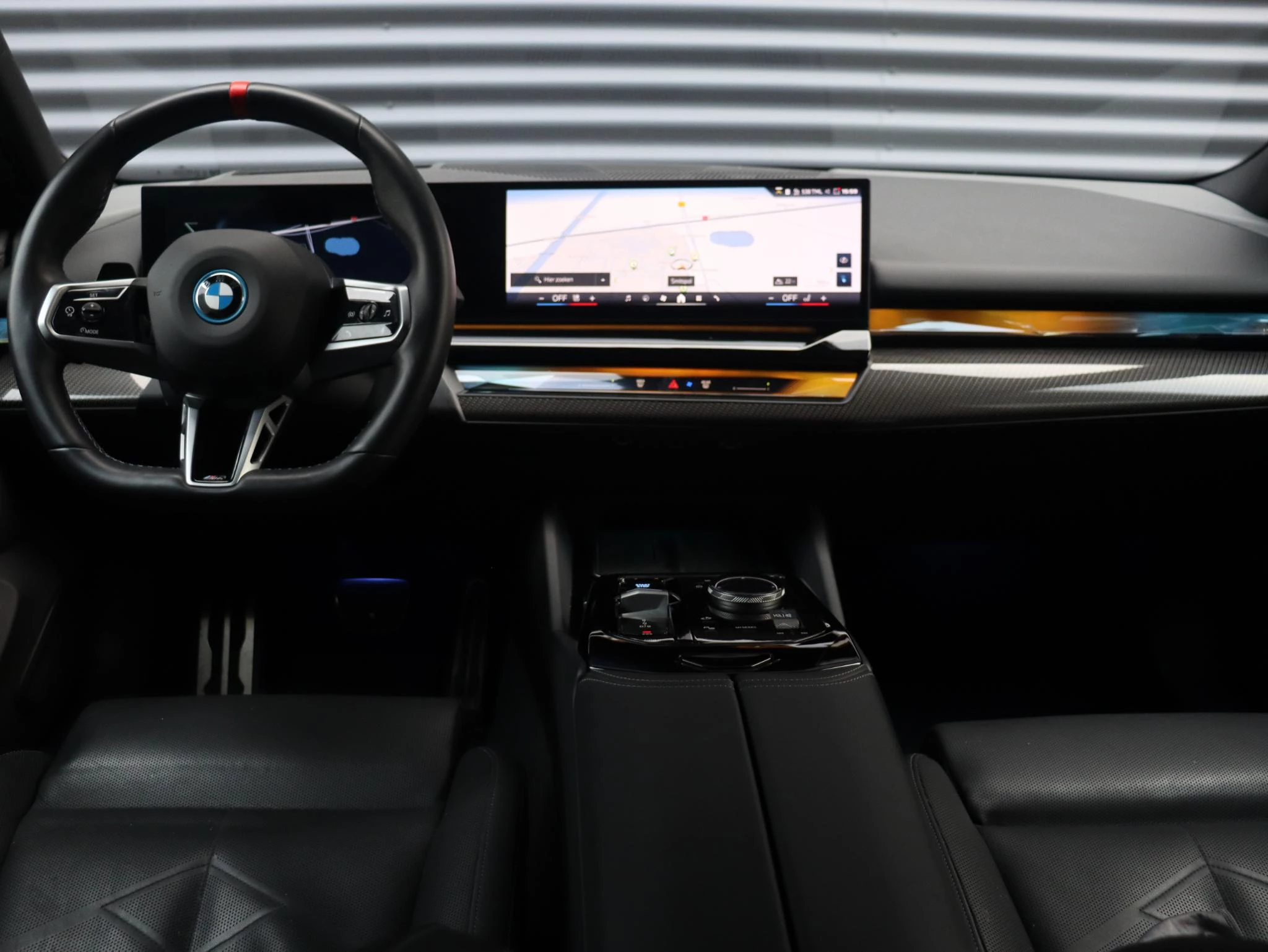 Hoofdafbeelding BMW i5