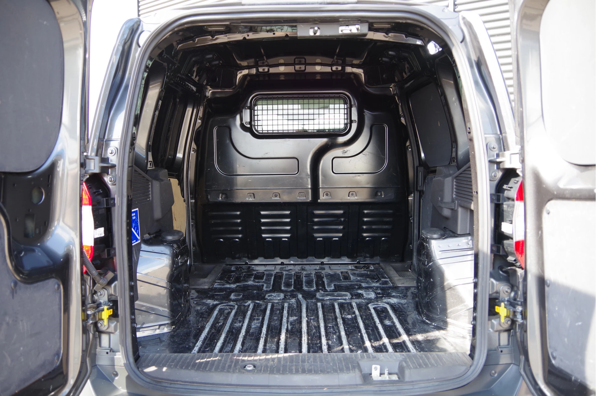 Hoofdafbeelding Ford Transit Courier