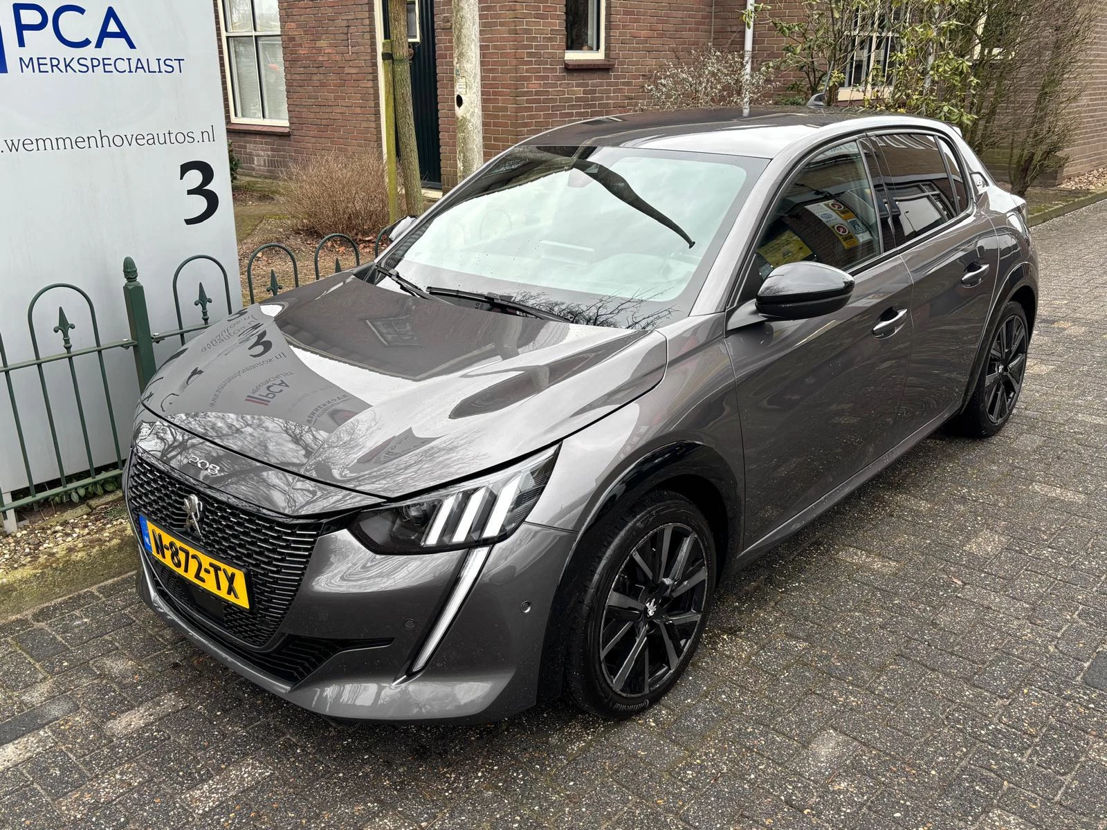 Hoofdafbeelding Peugeot 208