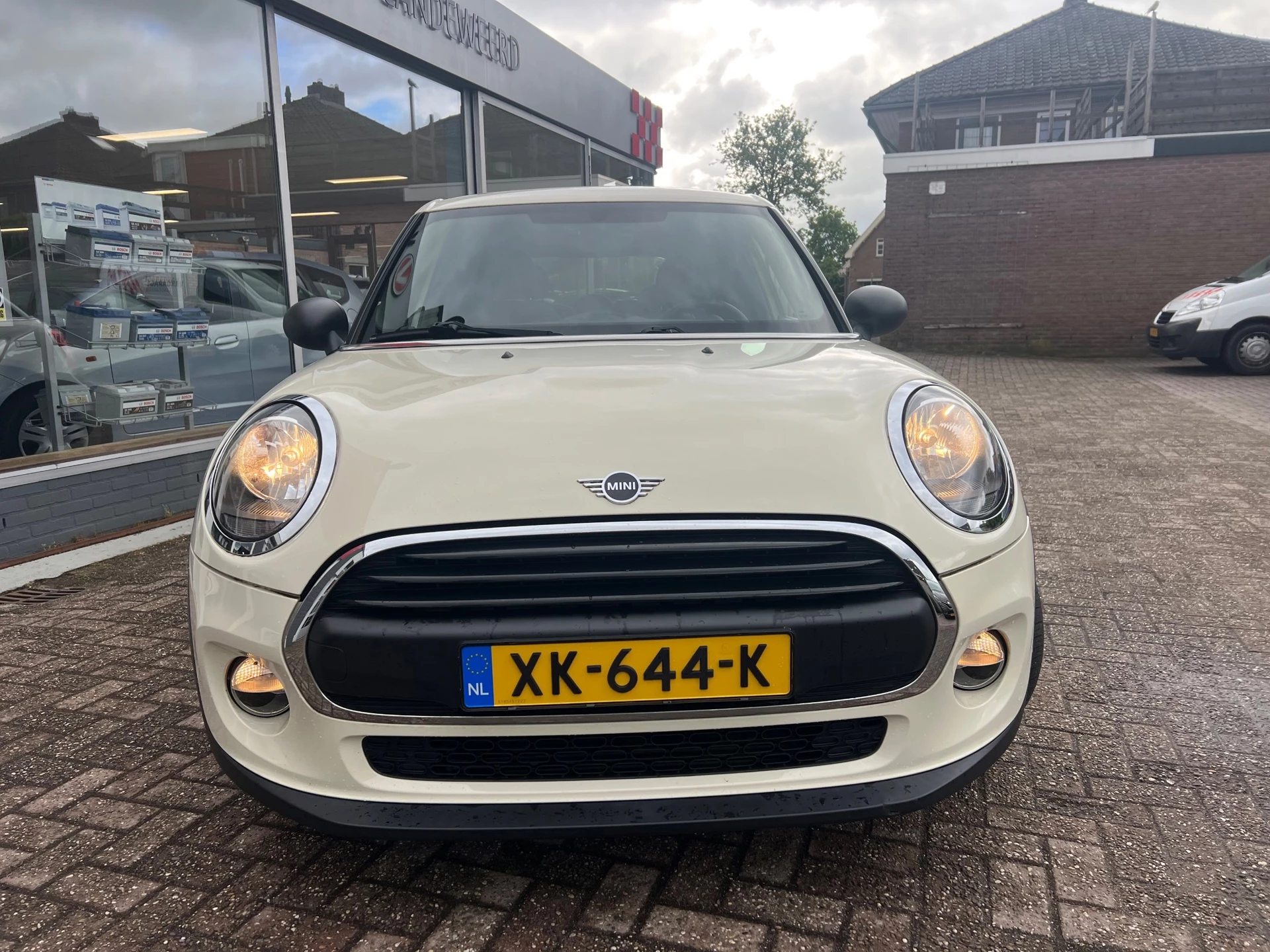 Hoofdafbeelding MINI One