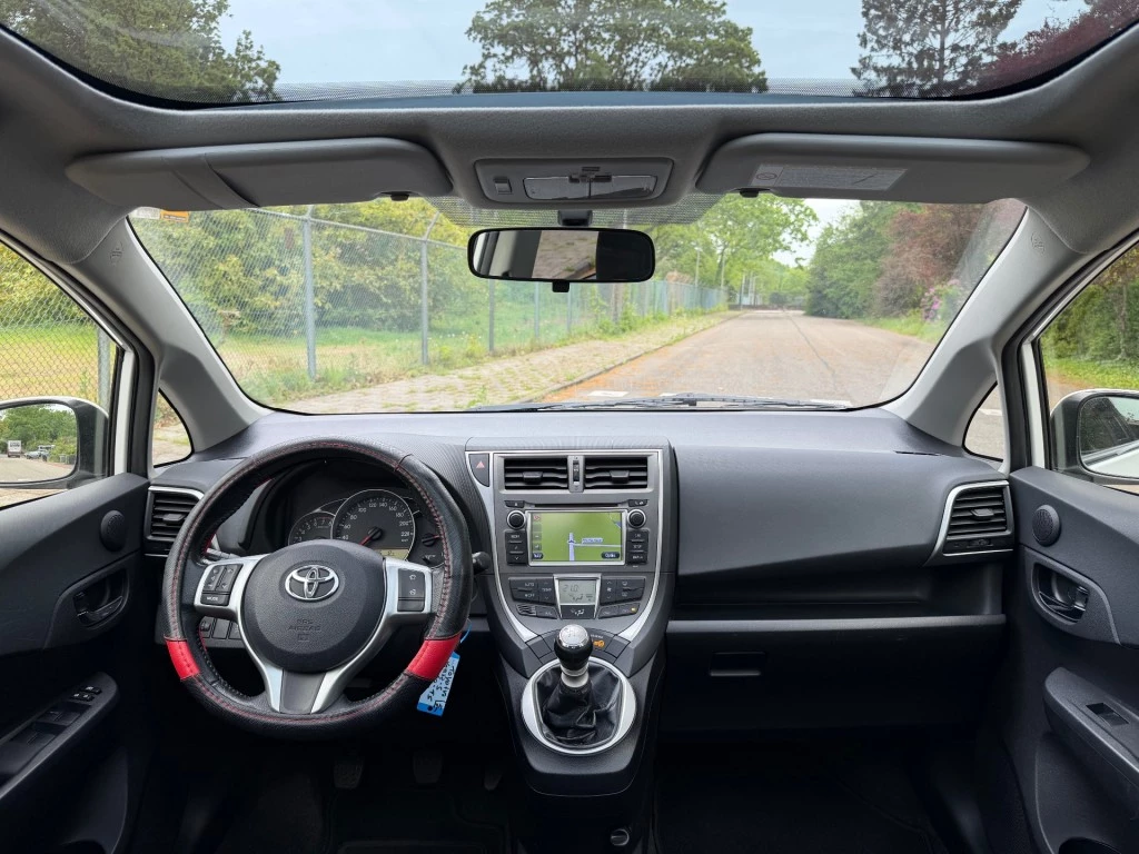 Hoofdafbeelding Toyota Verso-S