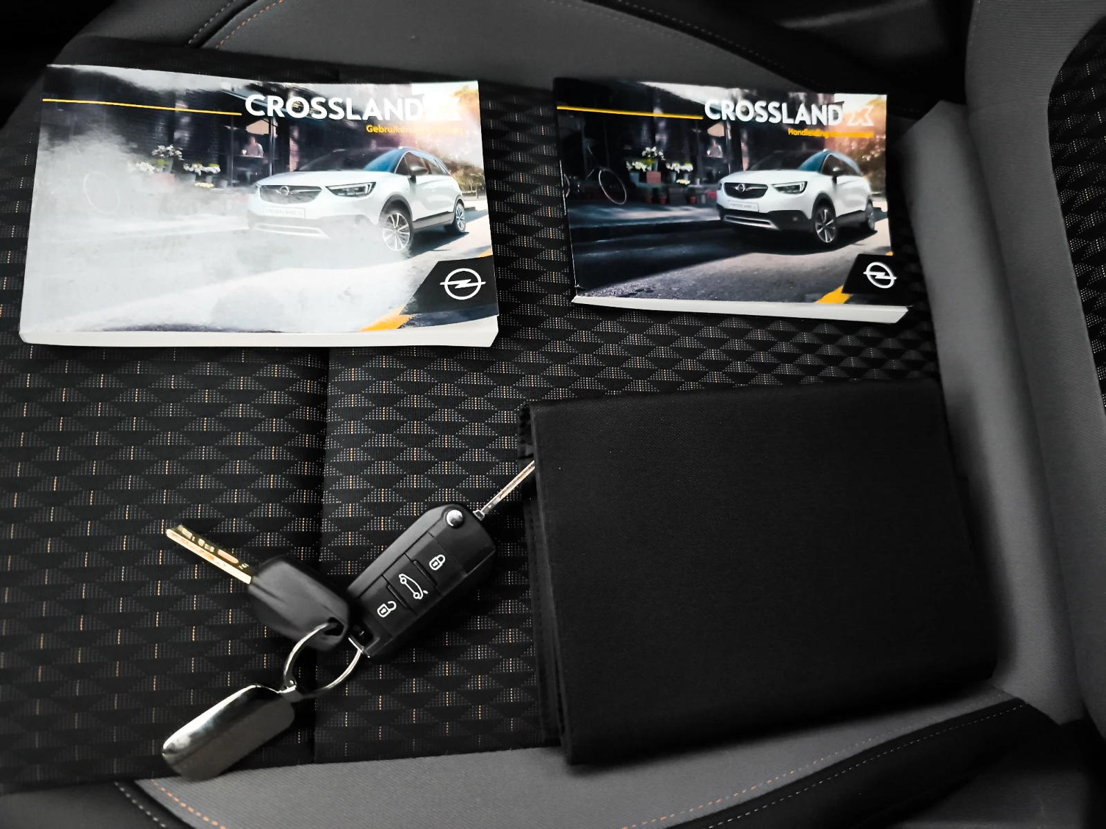 Hoofdafbeelding Opel Crossland X