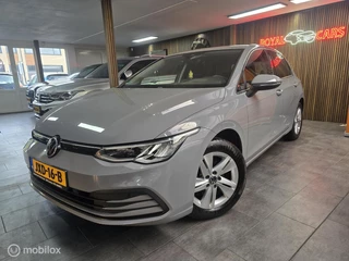 Volkswagen Golf 1.5 eTSI / Sfeer verlichting/ Carplay/ ACC