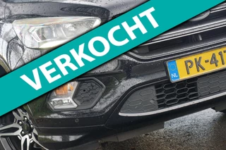 Ford Kuga 1.5 EcoBoost 150pk ST Line - Shadow Black - Winterpakket/Camera/19''