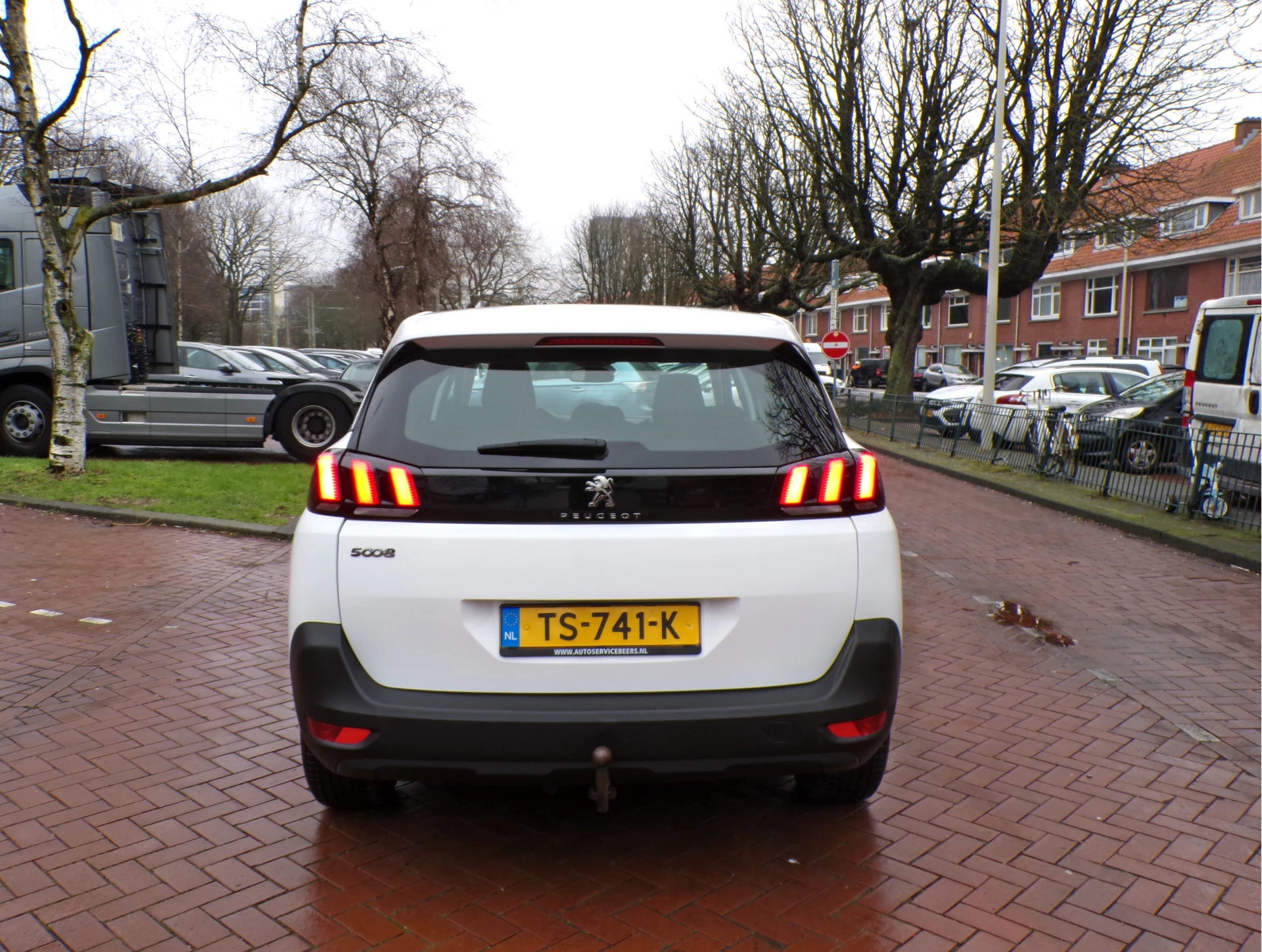 Hoofdafbeelding Peugeot 5008