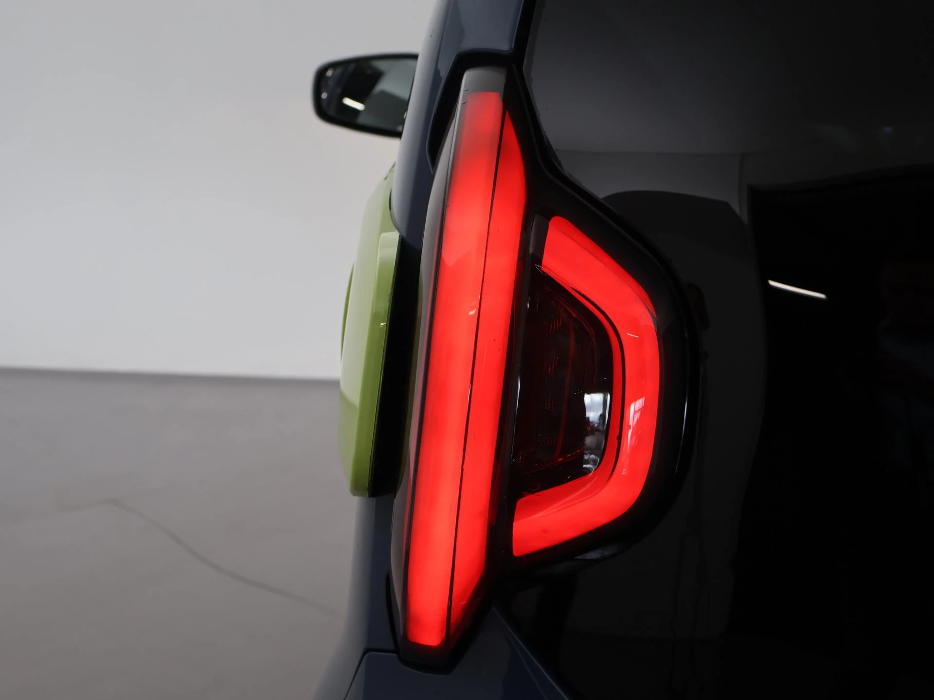 Hoofdafbeelding XEV Yoyo