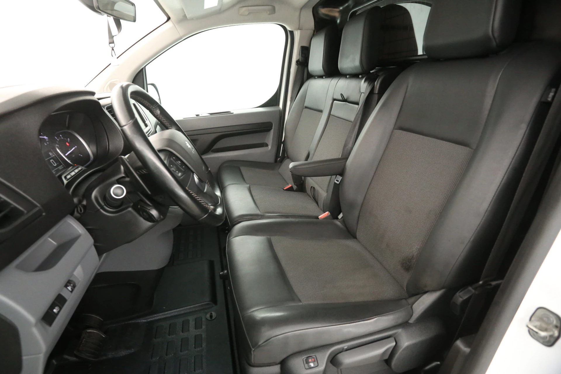 Hoofdafbeelding Peugeot Expert