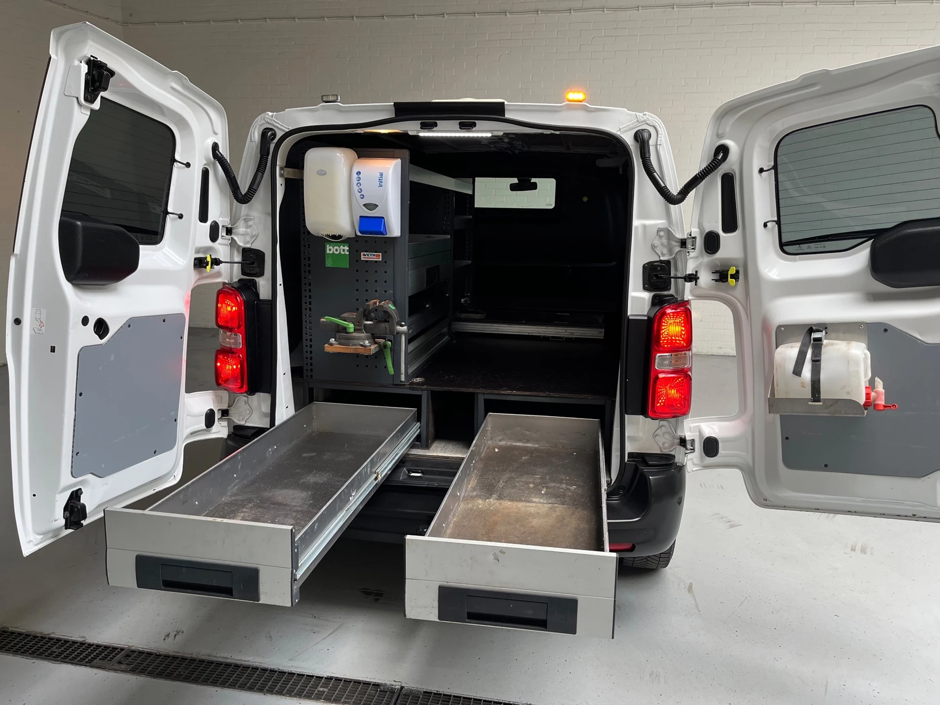 Hoofdafbeelding Peugeot Expert