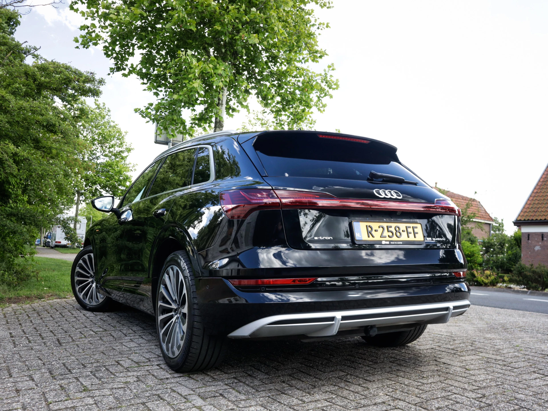 Hoofdafbeelding Audi e-tron