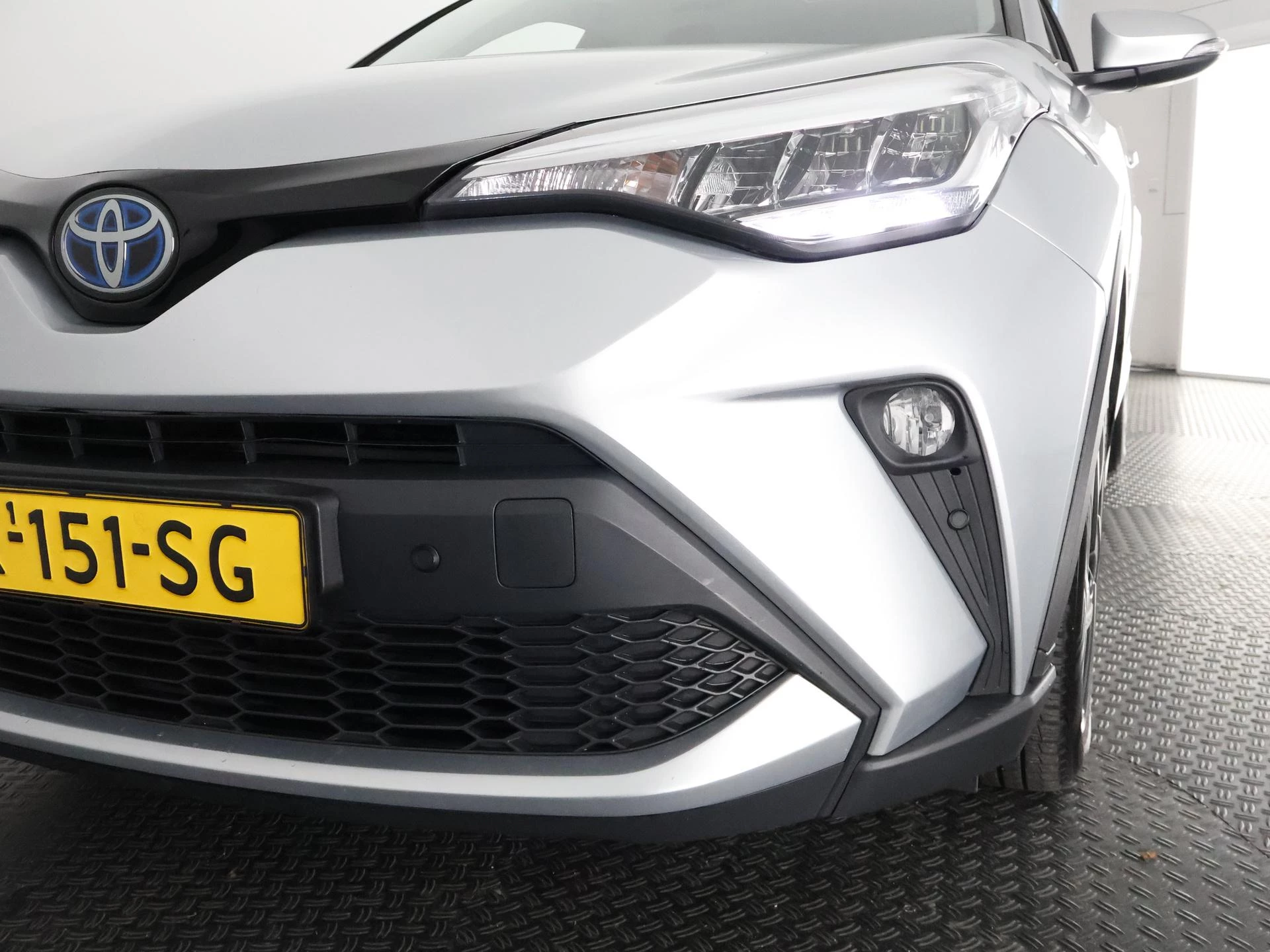 Hoofdafbeelding Toyota C-HR
