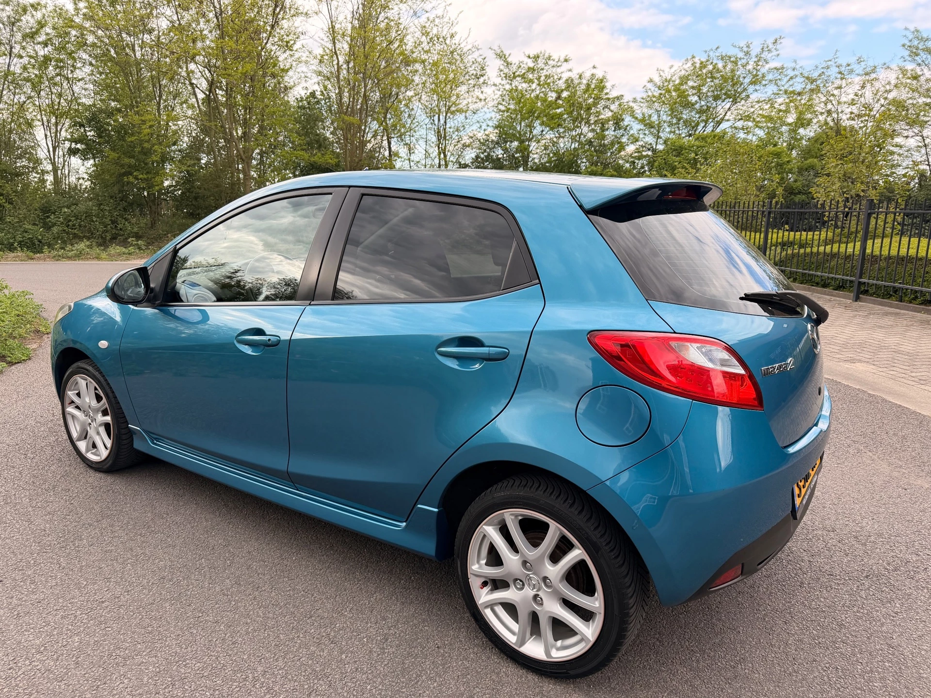 Hoofdafbeelding Mazda 2