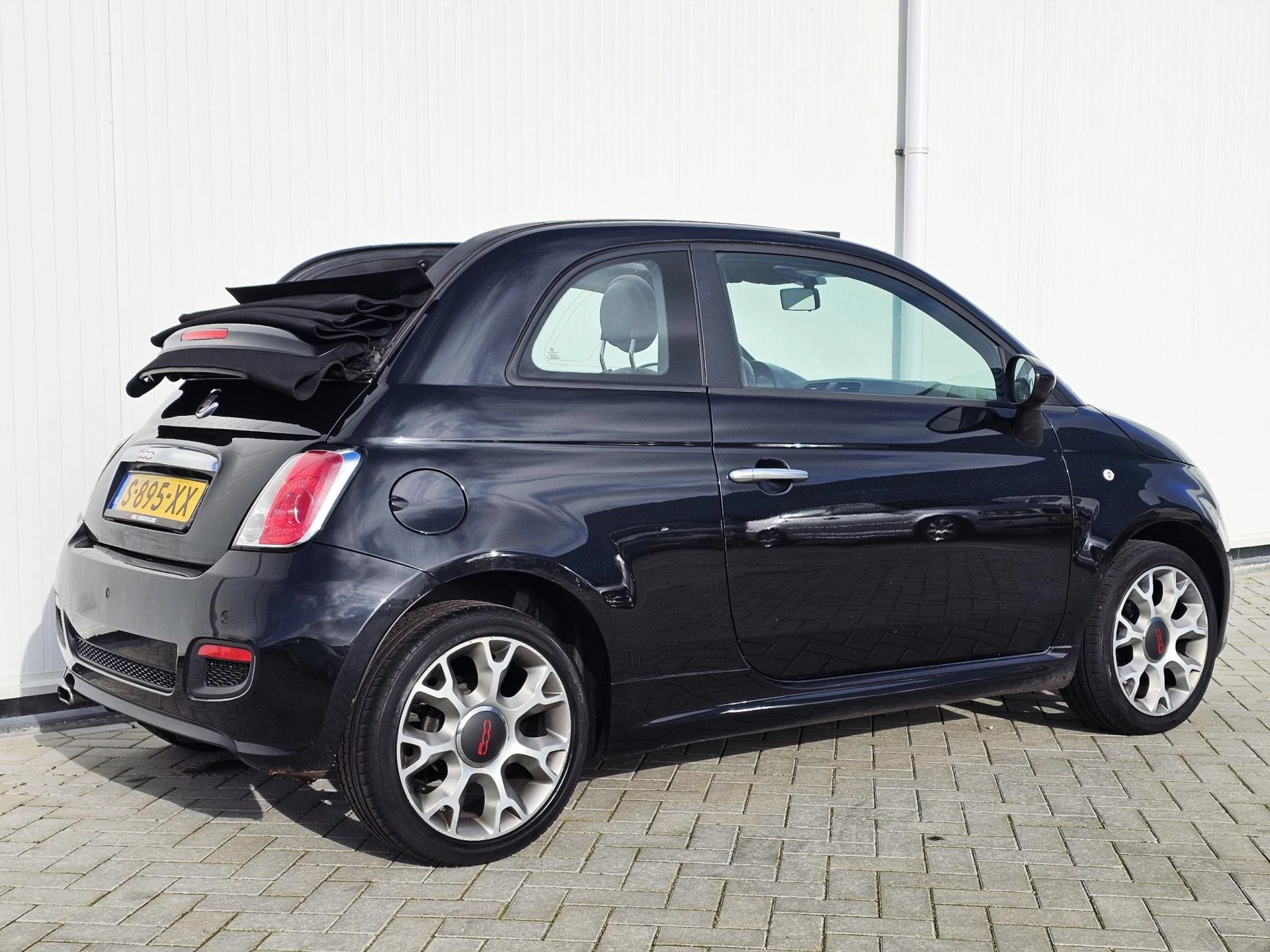 Hoofdafbeelding Fiat 500C