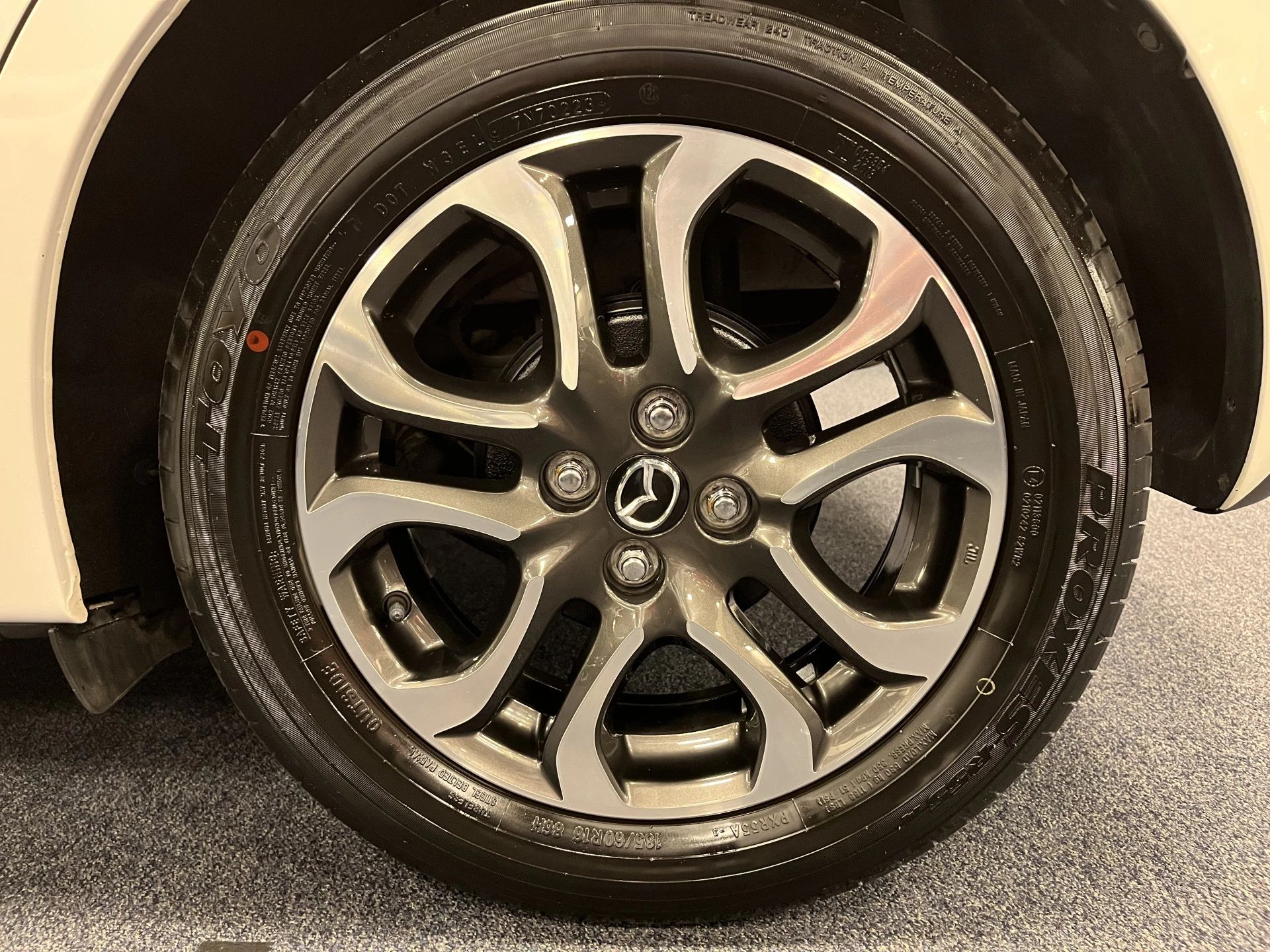 Hoofdafbeelding Mazda 2