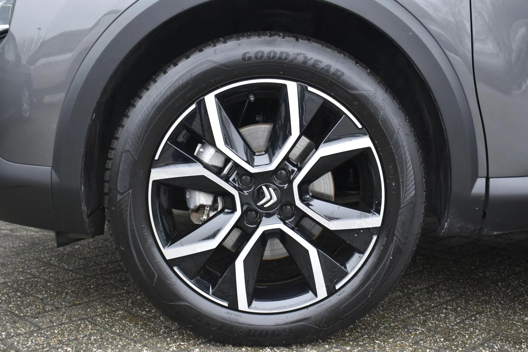 Hoofdafbeelding Citroën ë-C4 X