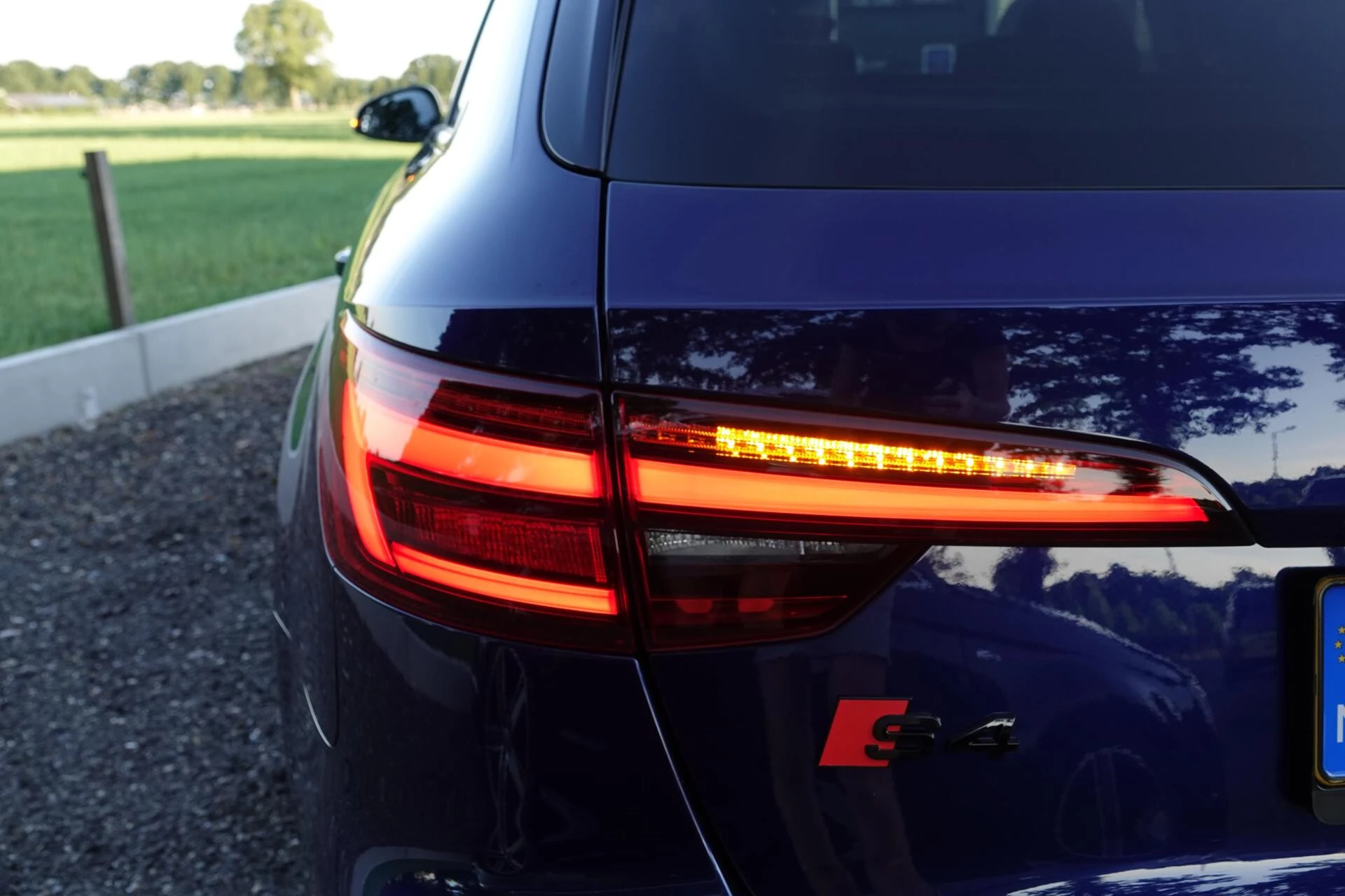 Hoofdafbeelding Audi S4