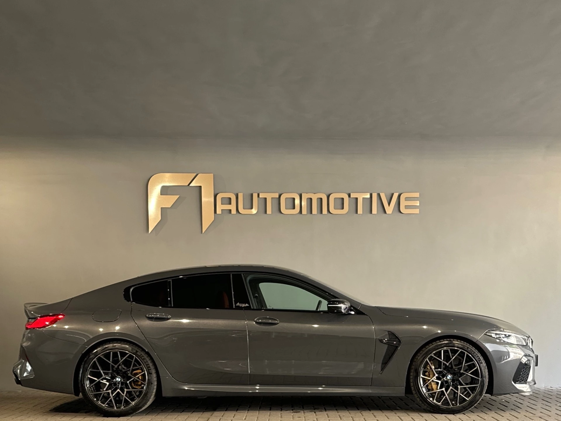 Hoofdafbeelding BMW M8