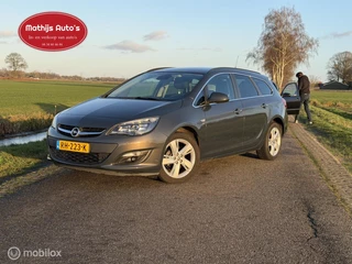 Opel Astra Sports Tourer 1.4 Turbo Business + Clima Navi Cruise Trekhaak! Nette auto!