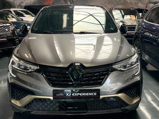 Hoofdafbeelding Renault Arkana Renault Arkana 1.6 E-Tech hybrid 145 Engineered Incl.BTW PANO NAVI LEER CARPLAY CAMERA BOMVOL!