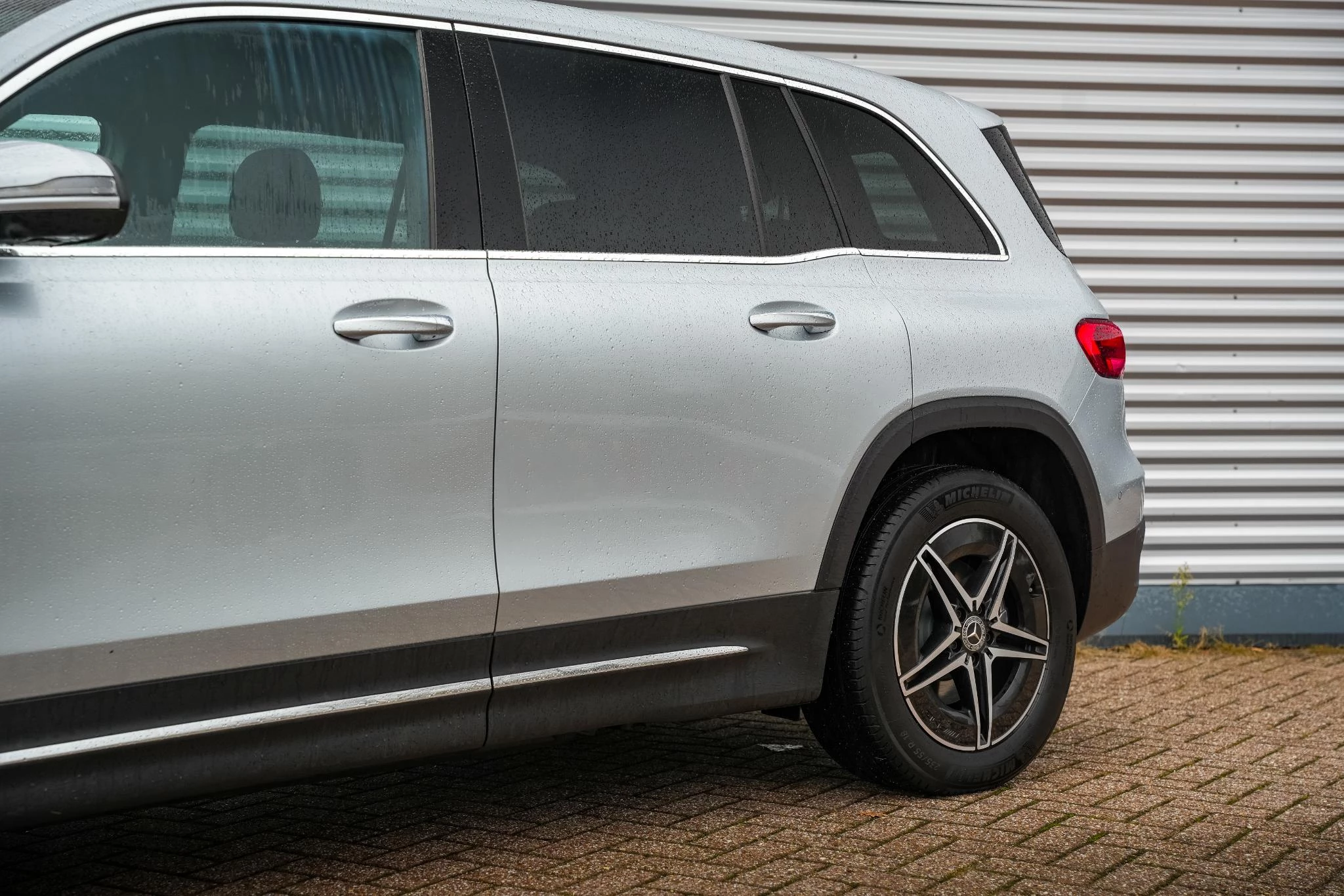 Hoofdafbeelding Mercedes-Benz EQB