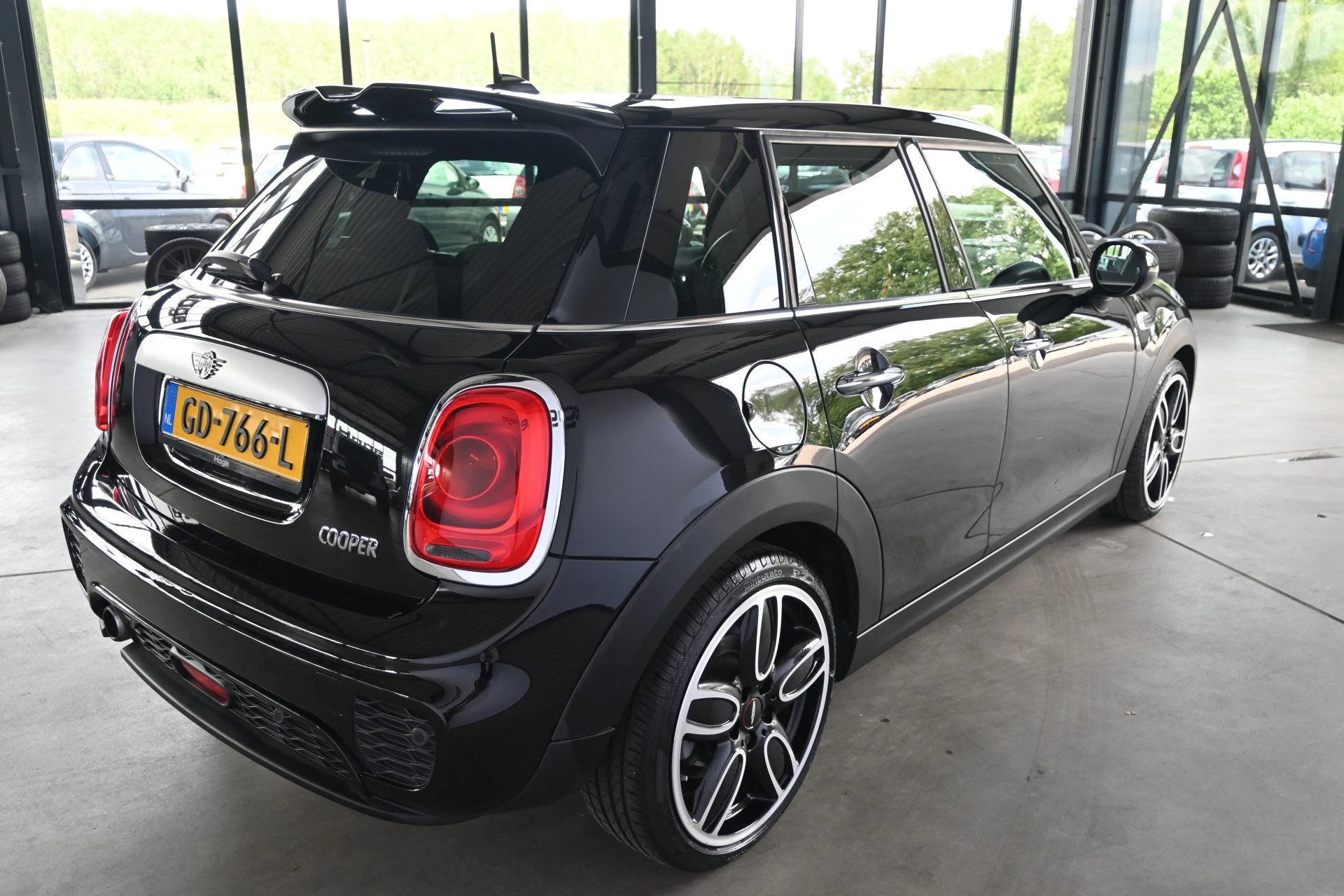 Hoofdafbeelding MINI Cooper