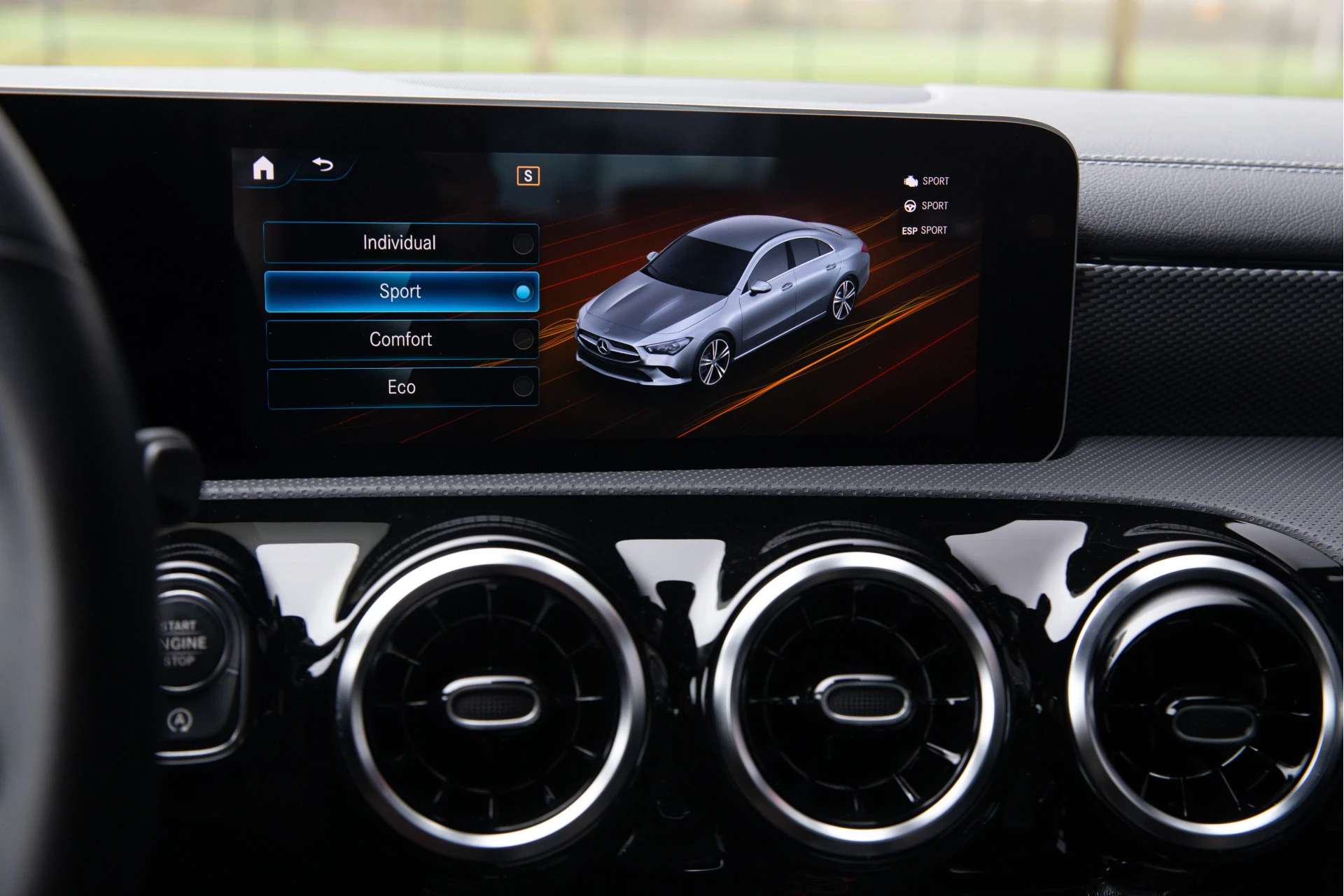 Hoofdafbeelding Mercedes-Benz CLA