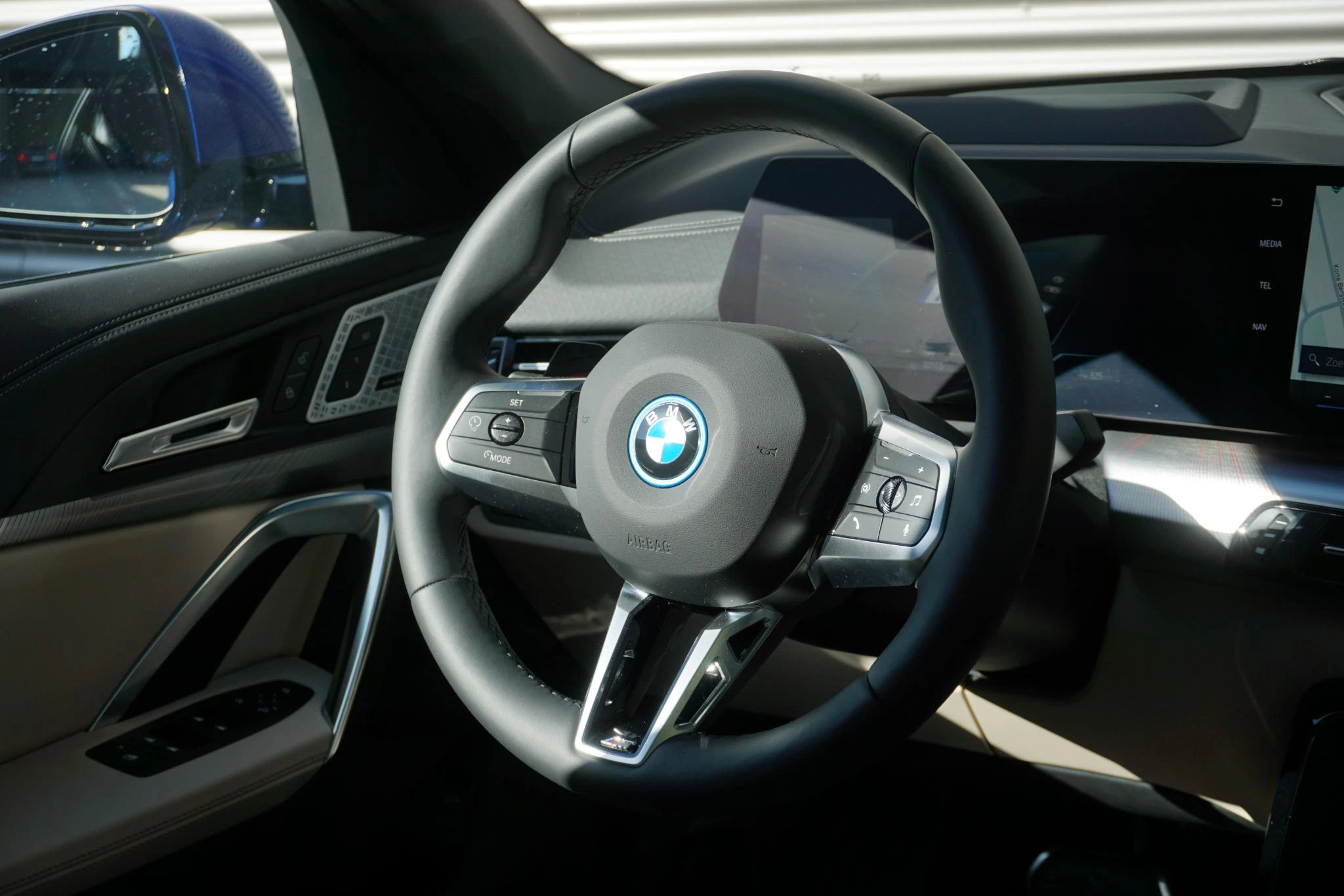 Hoofdafbeelding BMW iX2